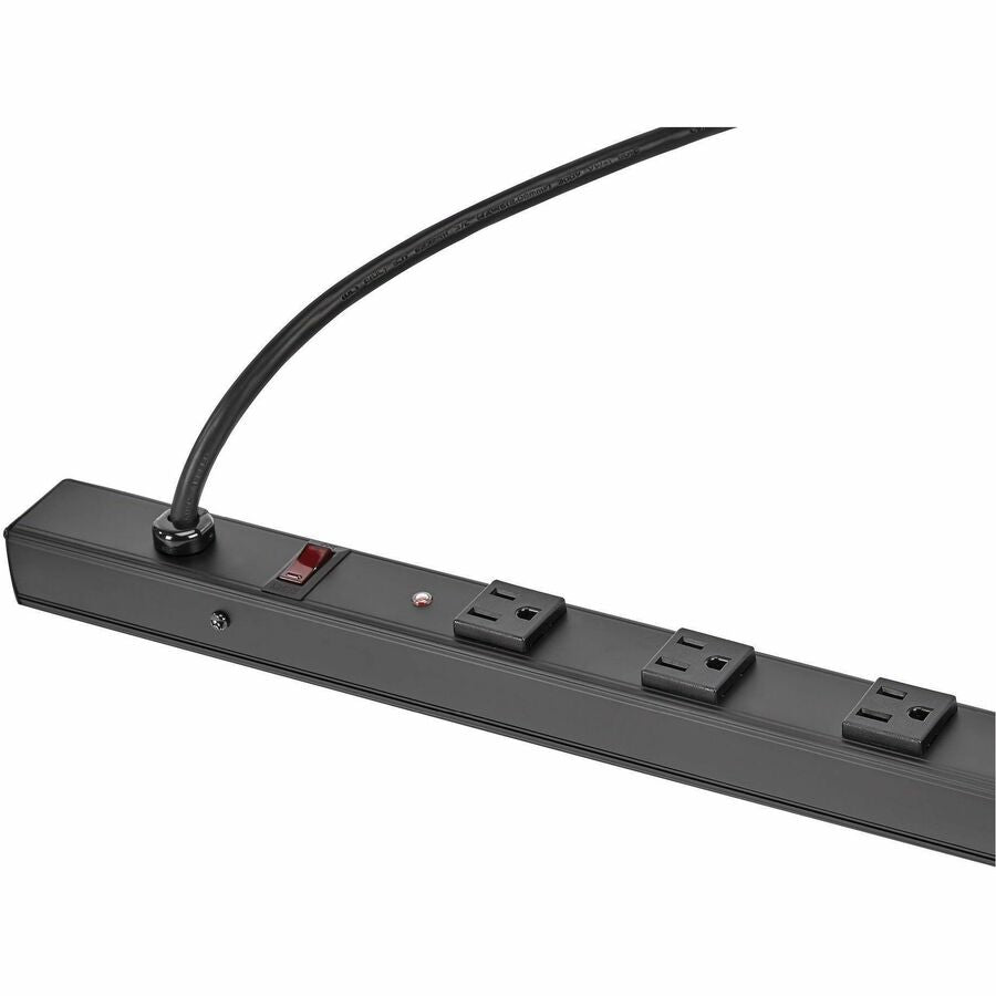 StarTech.com 24 Outlet Power Strip