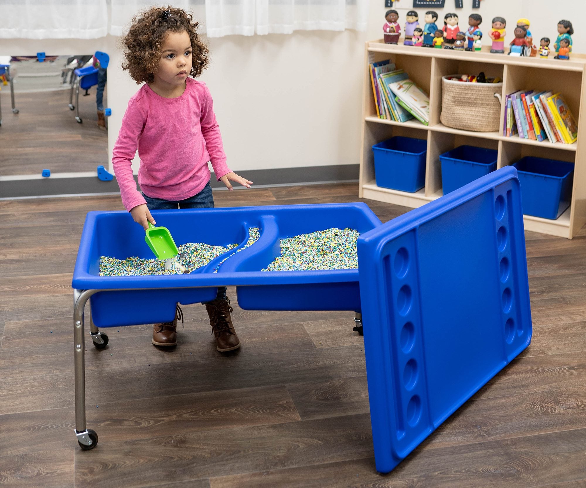Neptune Mobile Sensory Table - 18" Table and Lid