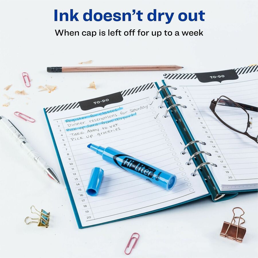 Avery&reg; Desk Style Highlighters - Chisel Marker Point - Light Blue Ink - Light Blue Barrel - 1 Dozen