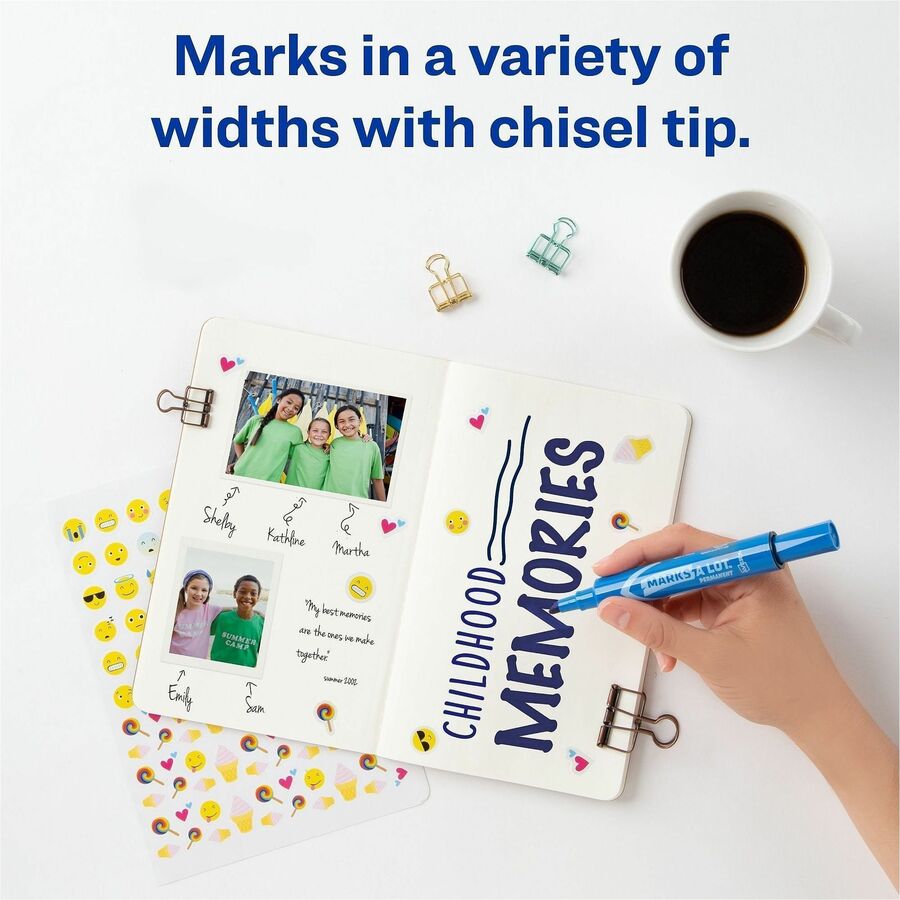 Avery&reg; Marks-A-Lot Desk-Style Permanent Markers - 4.762500 mm Regular Chisel Marker Point - Blue Ink - Blue Plastic Barrel - 1 Dozen