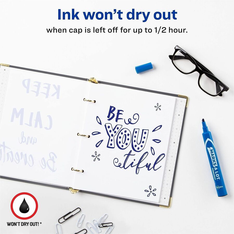 Avery&reg; Marks A Lot Large Desk-Style Permanent Markers - 4.762500 mm Chisel Marker Point - Blue Ink - Blue Plastic Barrel - 1 Dozen