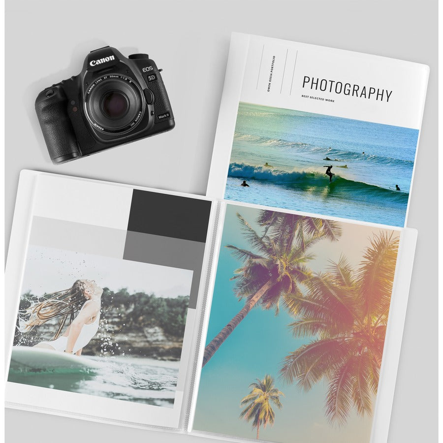 Avery&reg; White Presentation Book