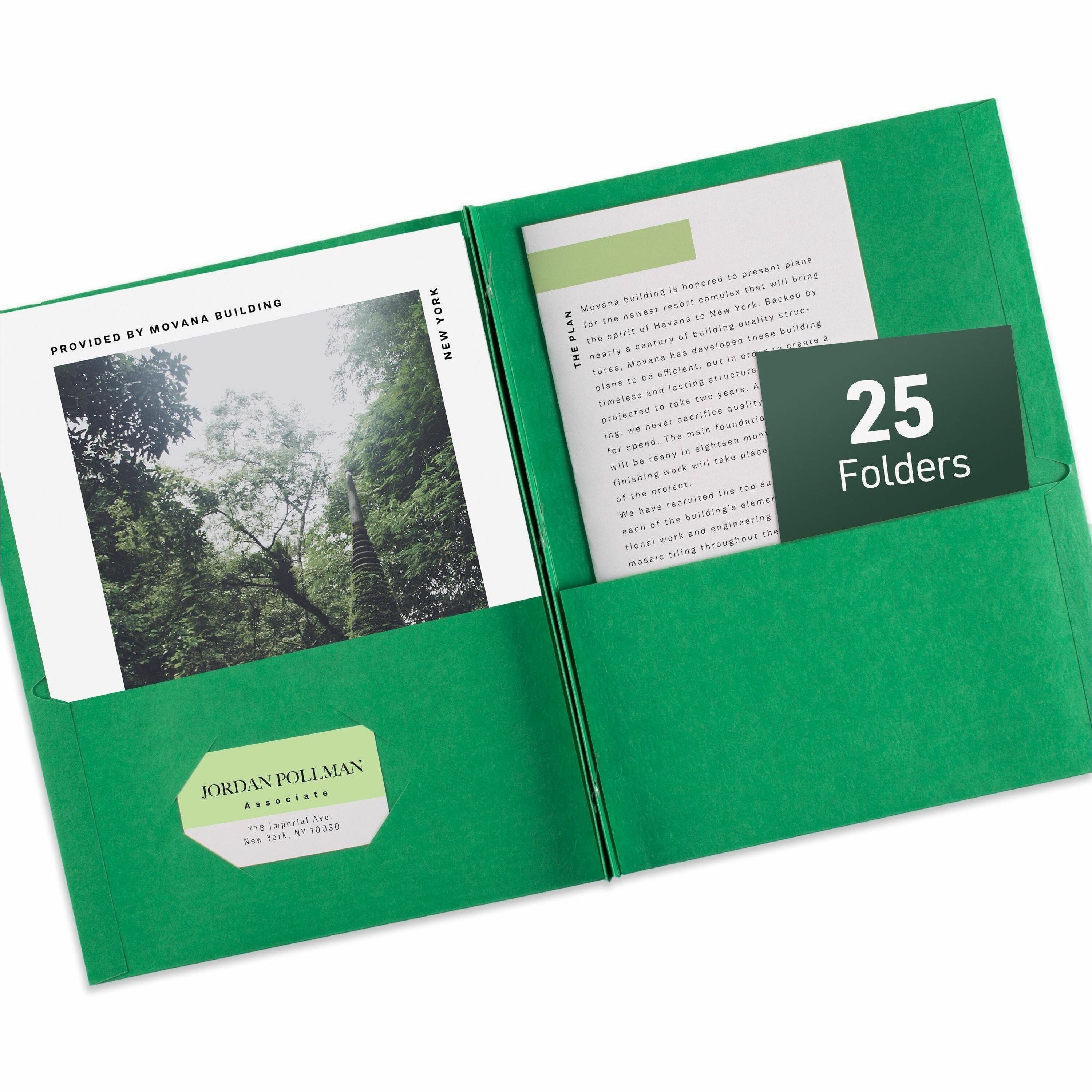 Avery&reg; Letter Report Cover - 8 1/2" x 11" - 70 Sheets Capacity - 3 x 3-prong Fastener Fastener(s) - 1/2" for Folder - 2 Internal Pocket(s) - Paper - Green - 0% Recycled - 25 / Box