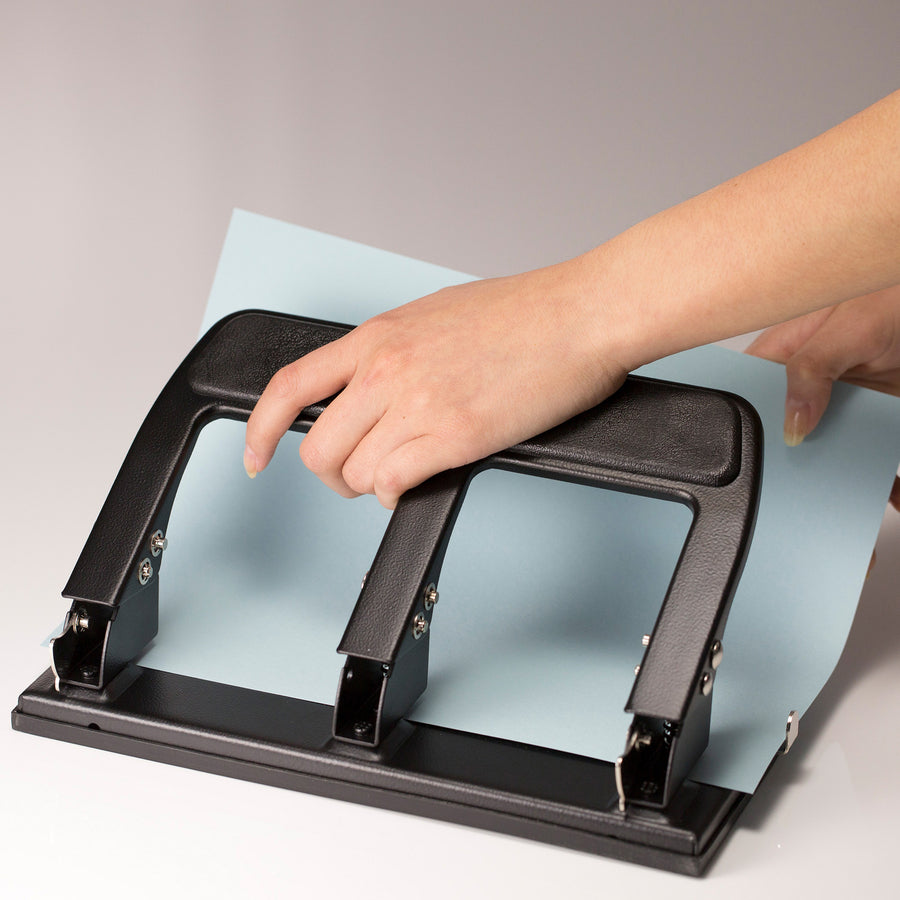 3 Punch Head(s) - 40 Sheet of 20lb Paper - 9/32" Punch Size - Silver