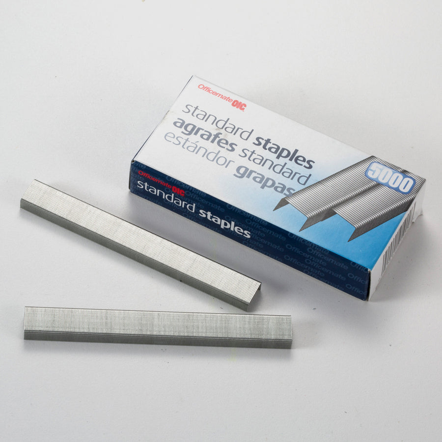 Standard - 1/4" Leg - Holds 20 Sheet(s) - Chisel Point - 210 Per Strip - 5000 / Box