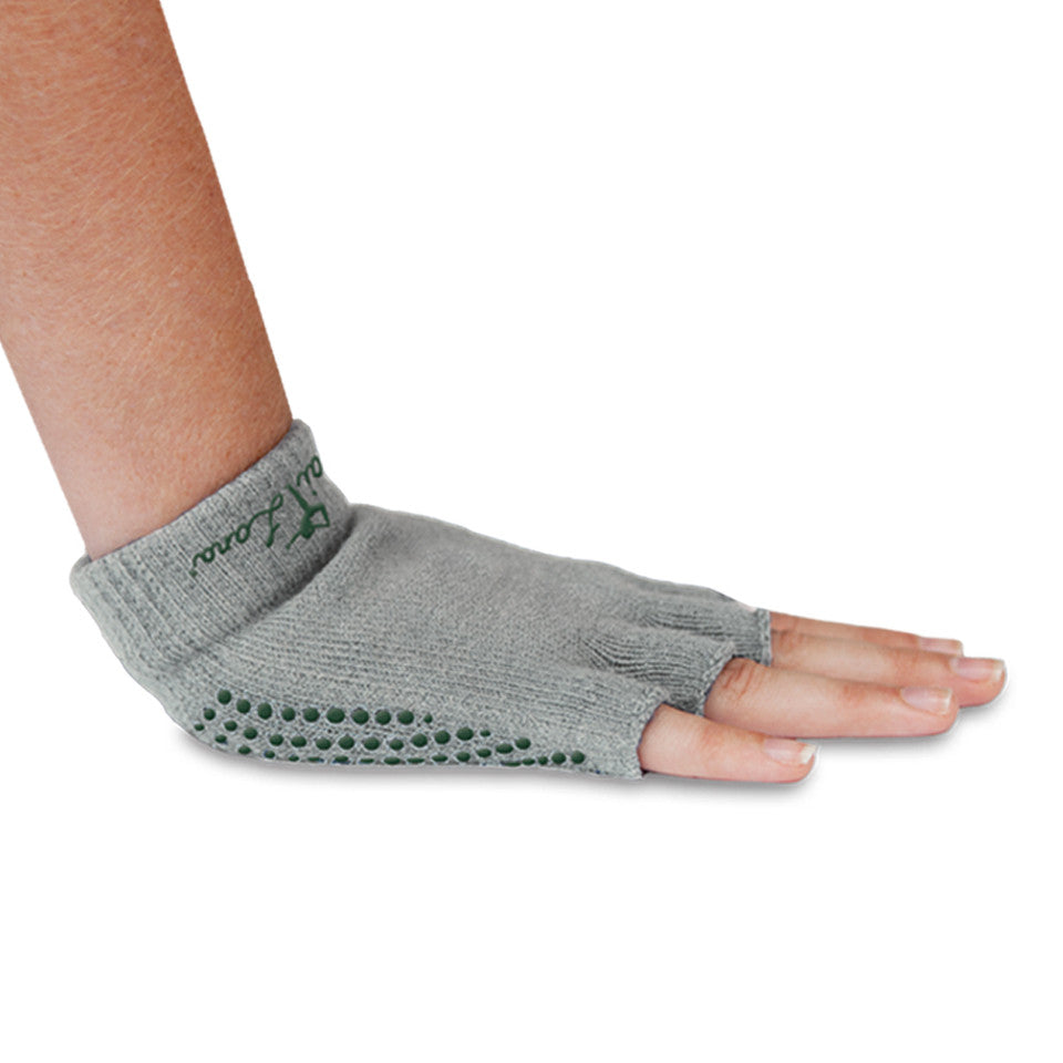 YOGI FINGERS™ Silver w/Green (one size fits most)