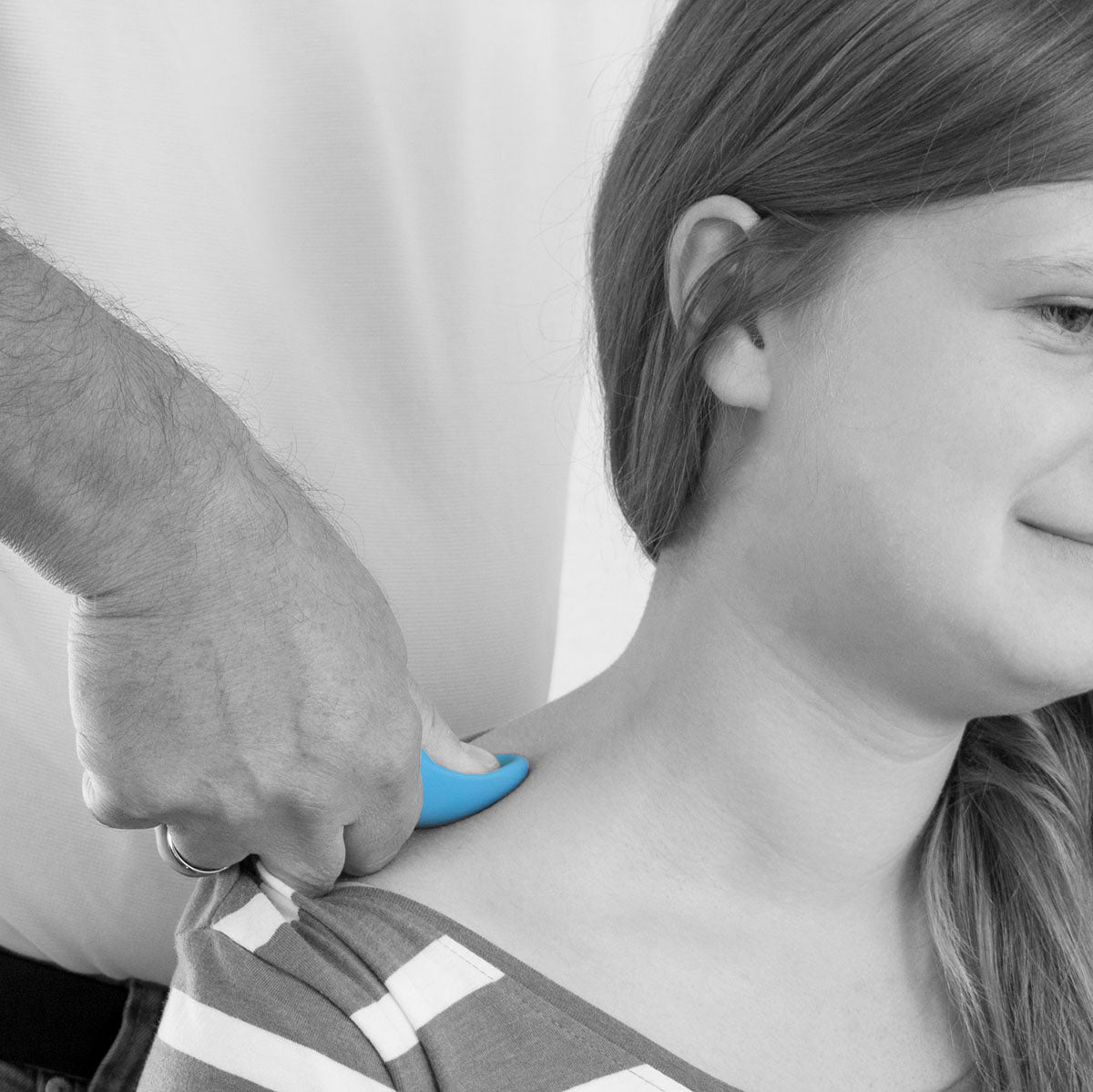 AFH thumb saver massager, blue