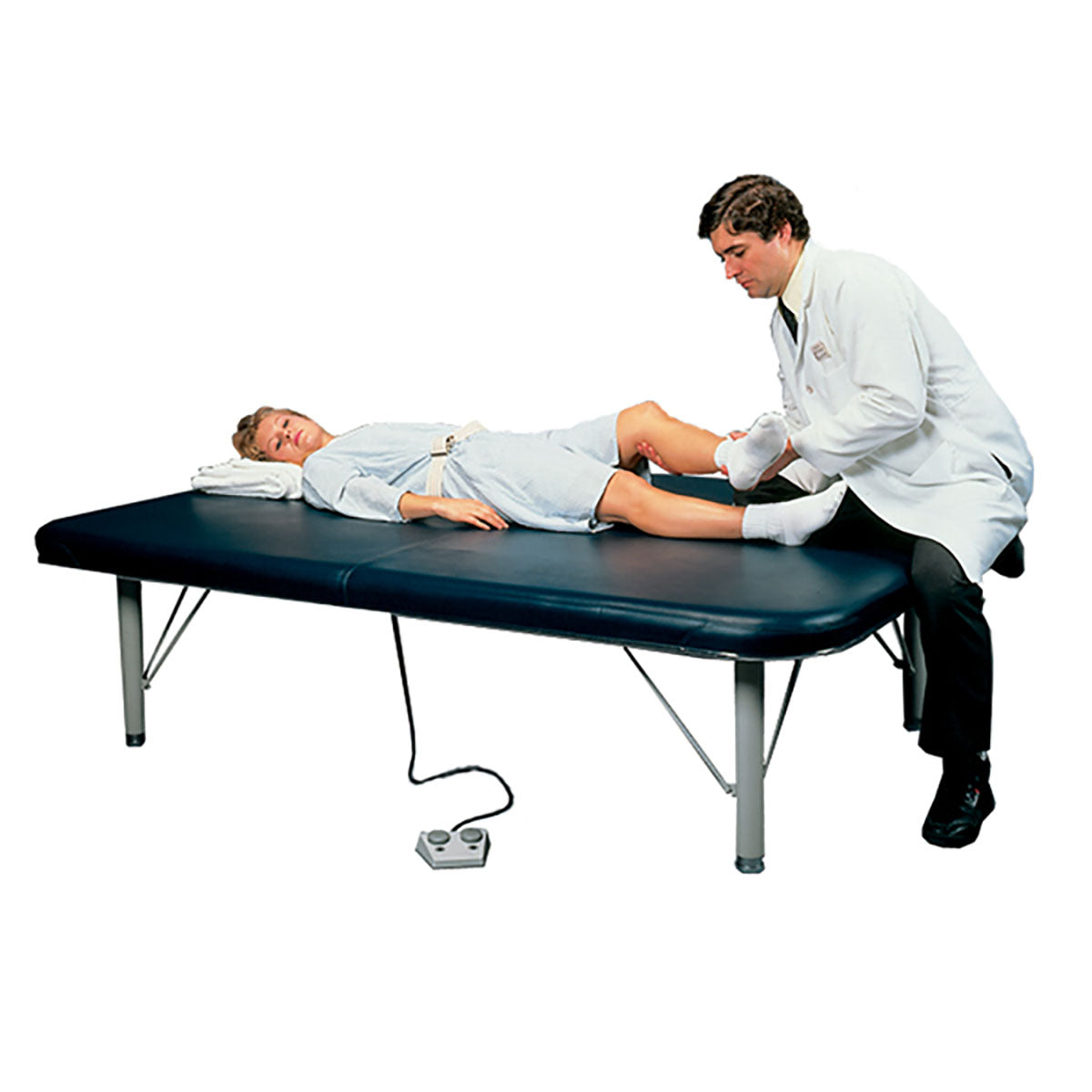 Tri W-G Mat Table, Motorized Hi-Lo (18.5"-29.5"H), 6'W x 8'L, 600 lb capacity, 220V, international crating extra - Specify Color