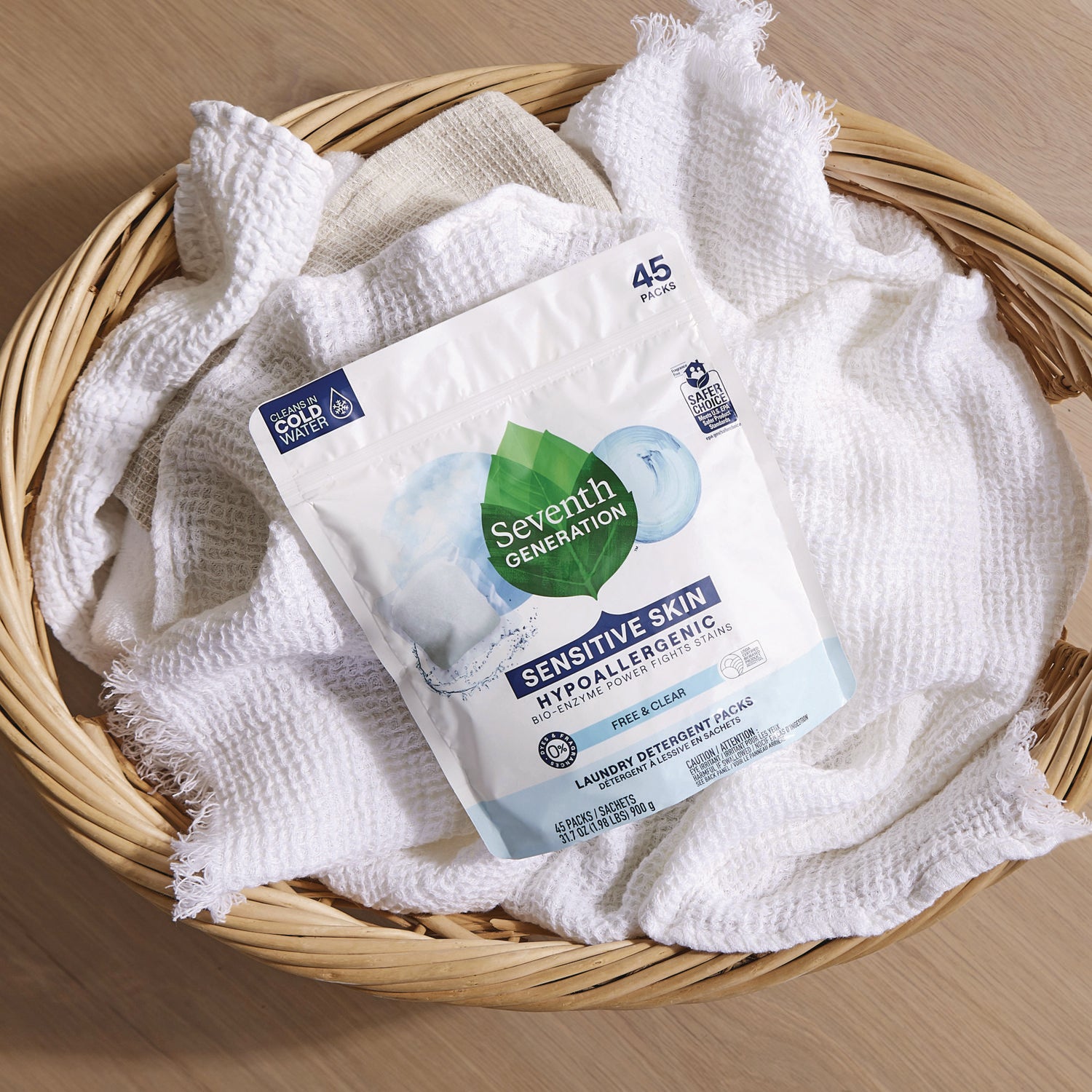 Seventh Generation Laundry Detergent, Free & Clear Scent, Non-toxic, Hypoallergenic, Unscented, Bio-based, Gluten-free, White, 1 Pack