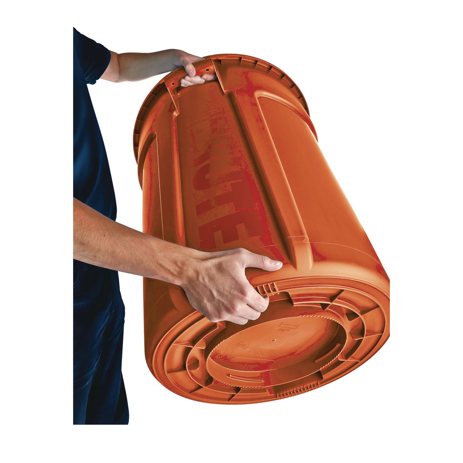 Brute Round Container, 32 gal, Resin, Orange