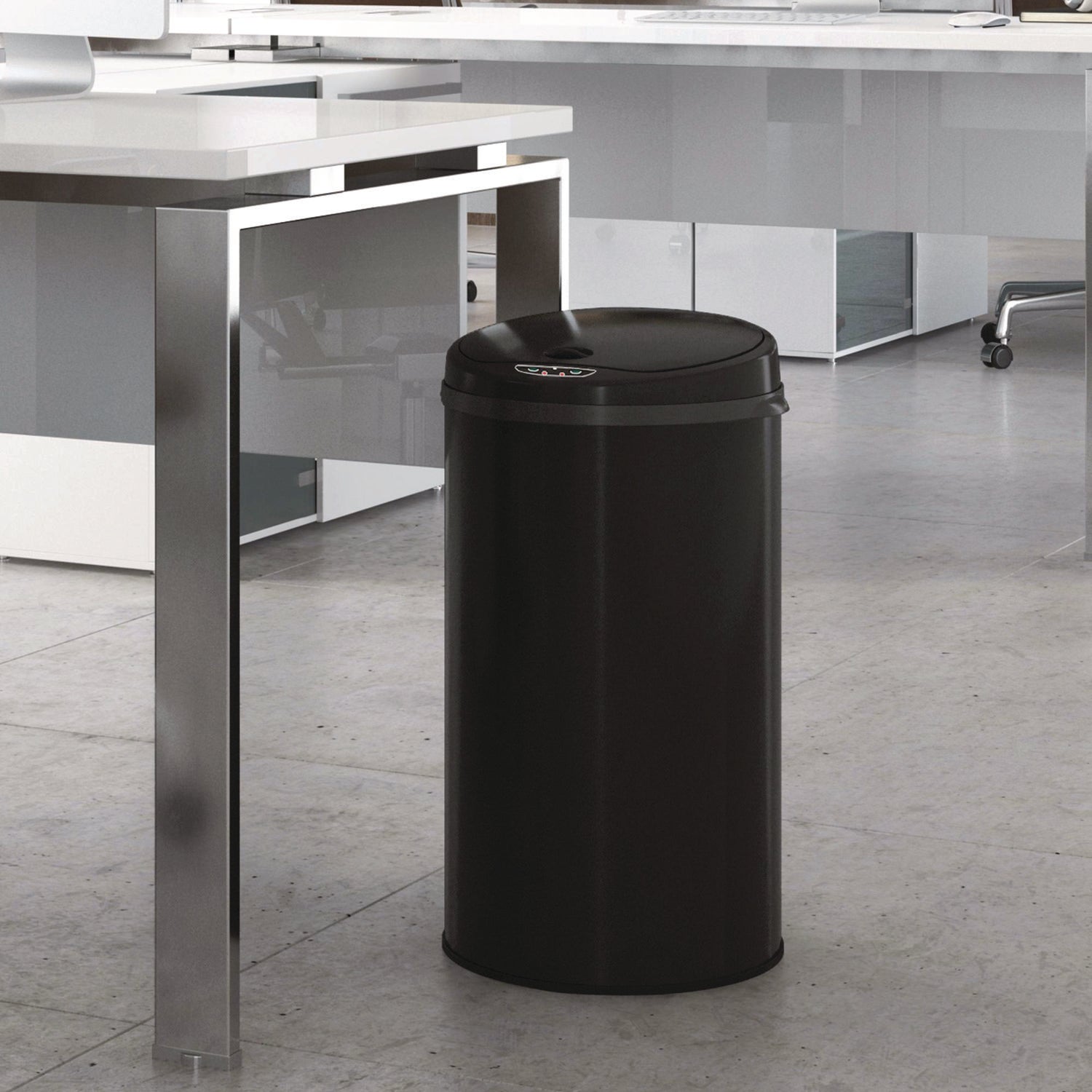 Sensor Trash Can, 8 gal, Plastic/Stainless Steel, Black