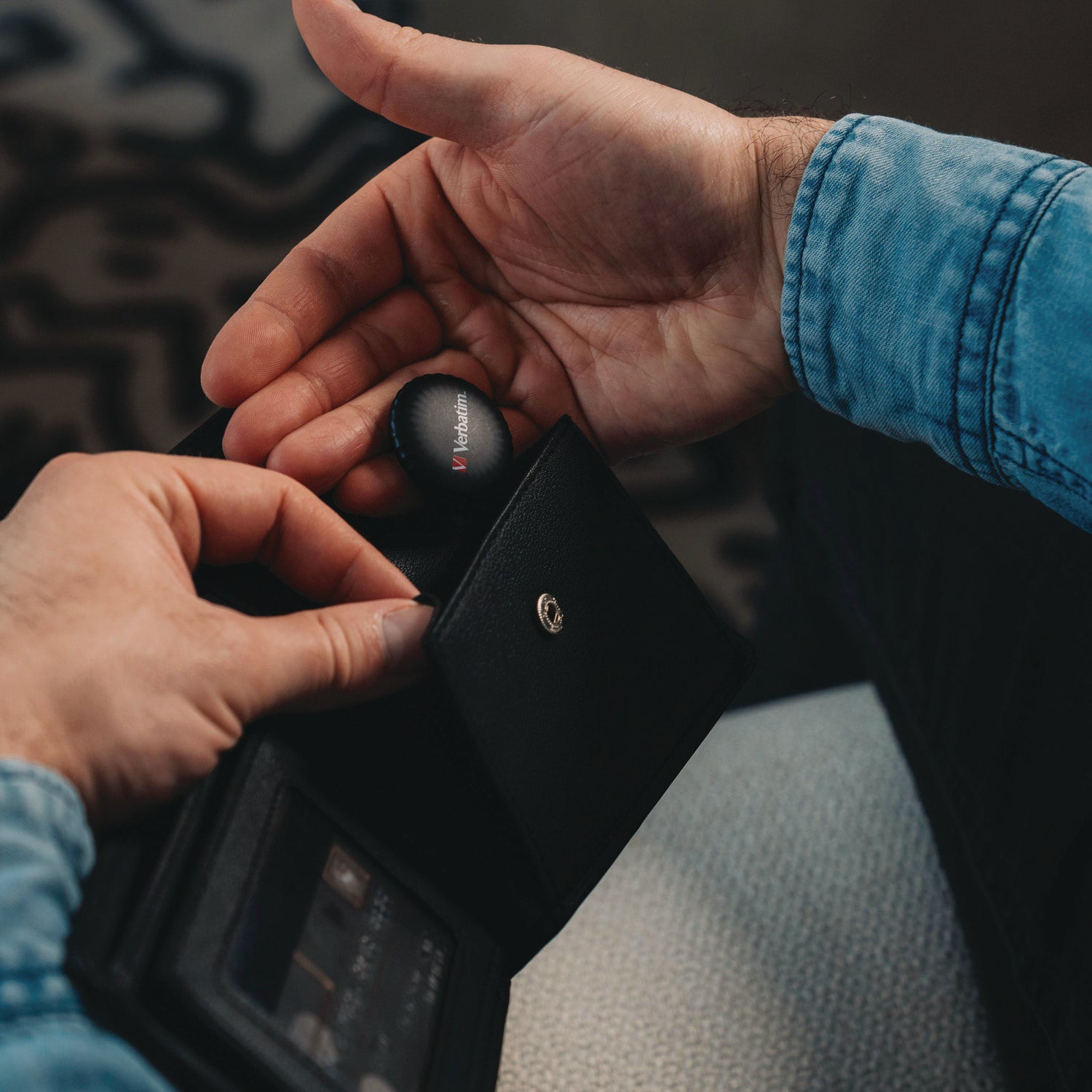 My Finder Bluetooth Coin Tracker for Apple iOS, Black