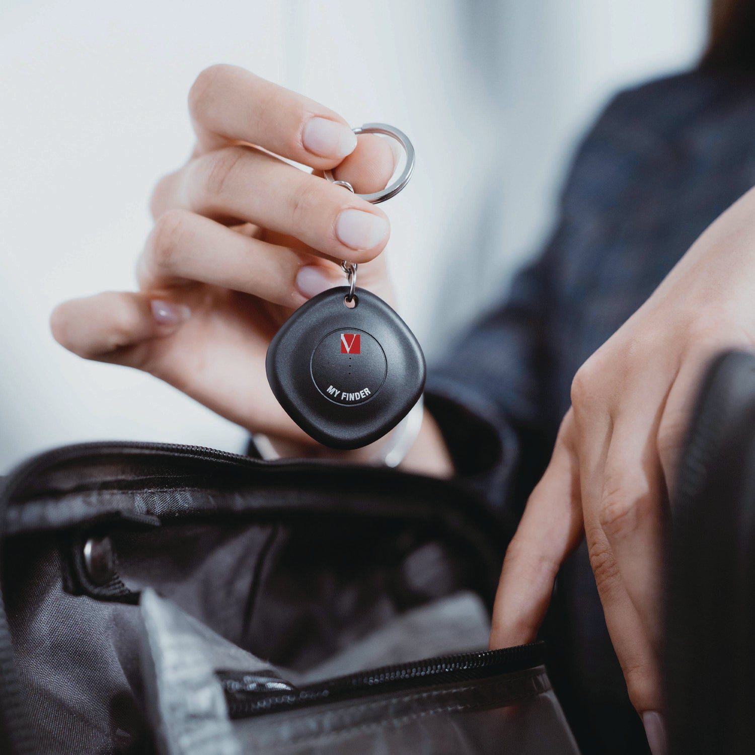 My Finder Bluetooth Tracker for Apple iOS, Black