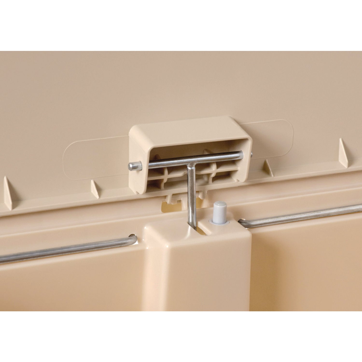 18 gal Capacity - 31.6" Height x 12.2" Width - Resin, Poly, Plastic - Beige - 1 Each