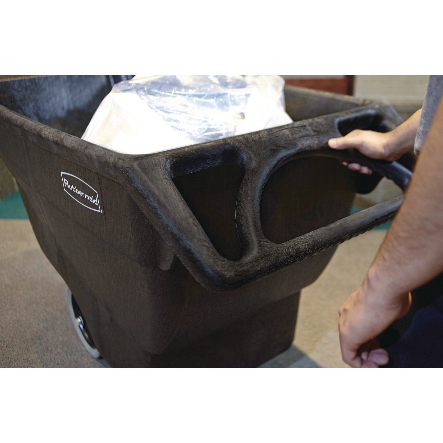 0.75 cu yd Structural Foam Tilt Truck, Standard Duty, 1,000 lb Capacity, Black