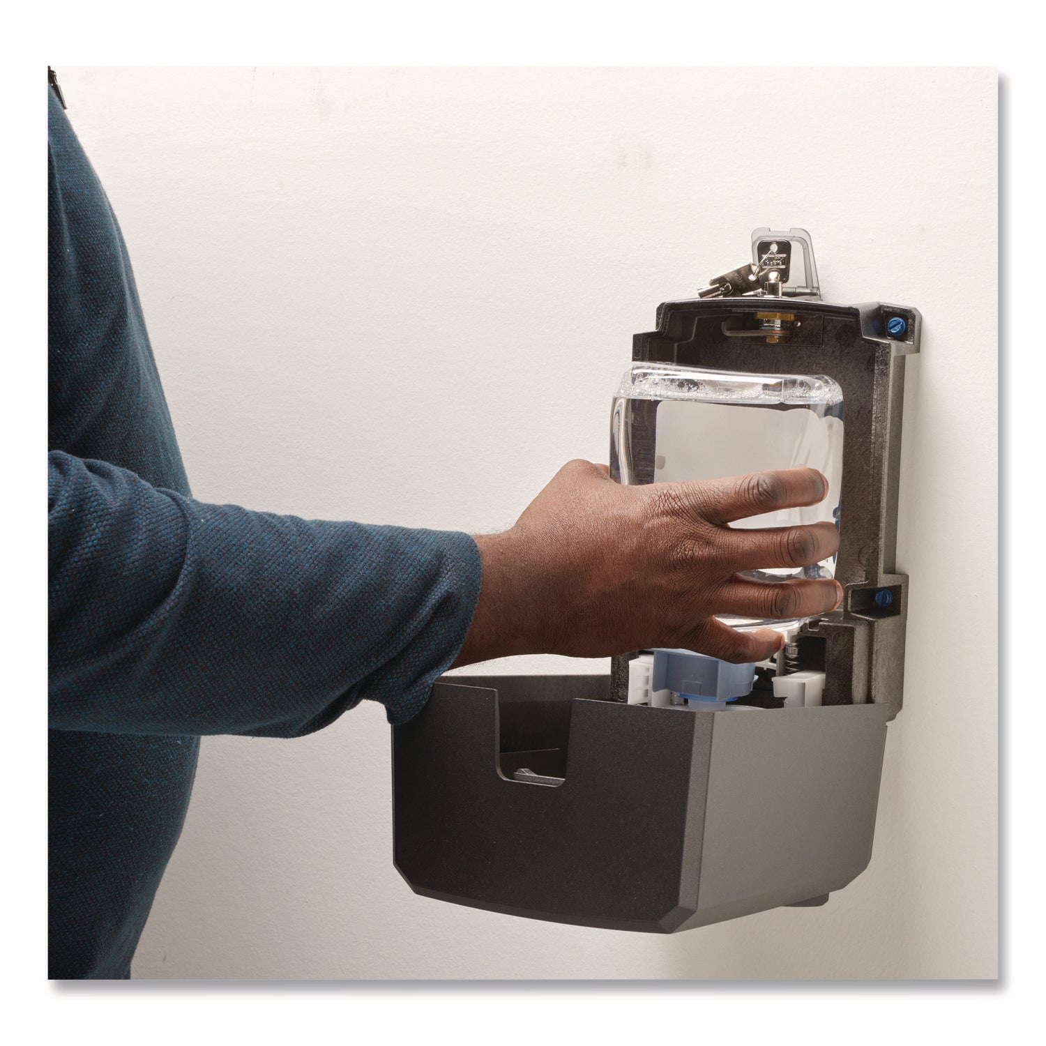 CS4 All-Weather HEALTHY SOAP Dispensing System, 6.87 x 4.85 x 11.74, Graphite