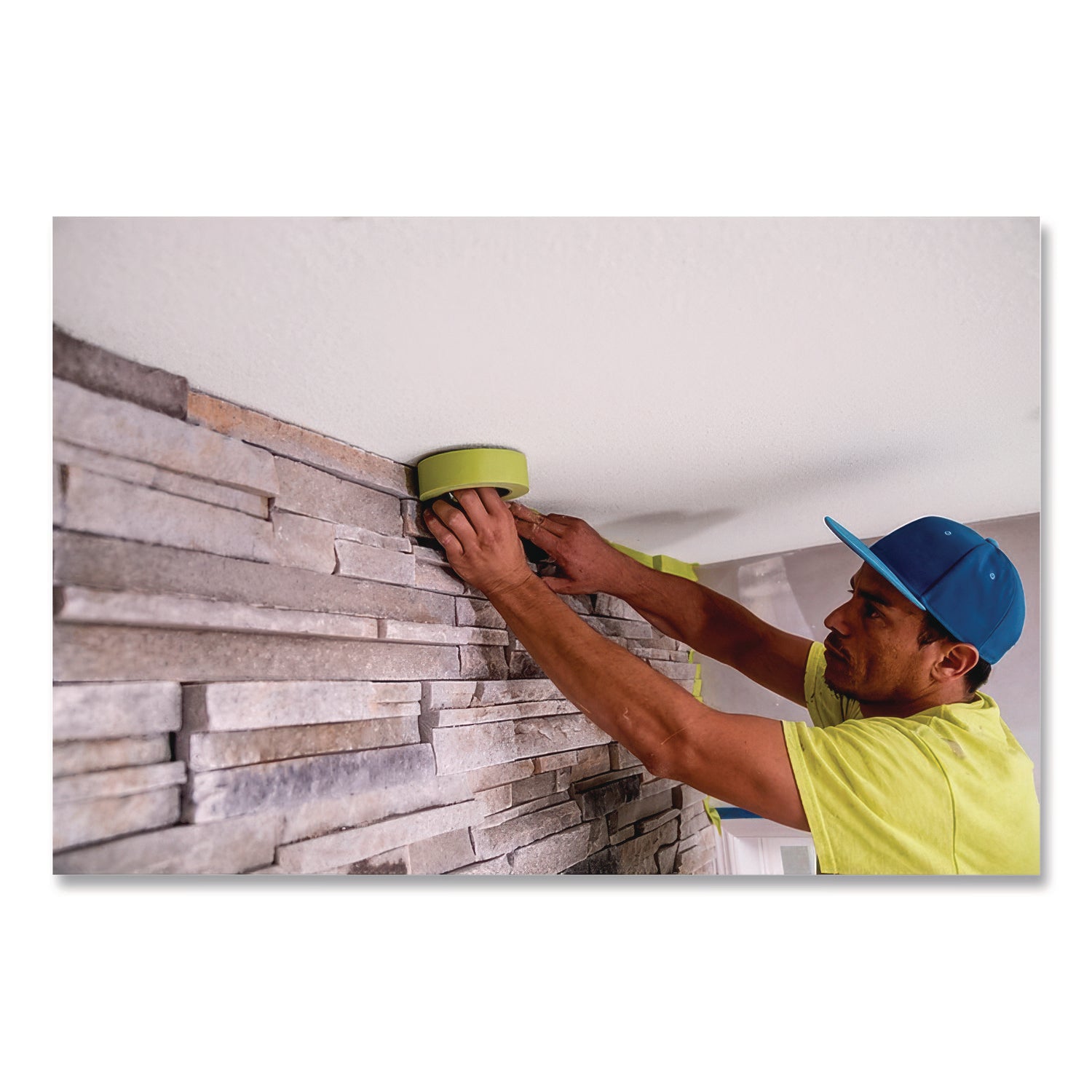 60.10 yd Length x 1.41" Width - Green - Damage Resistant - For Rough Surface, Brick, Concrete, Stucco, Painting, Holding, Industrial, Carpet, Unfinished Wood, Vinyl - 1 Roll