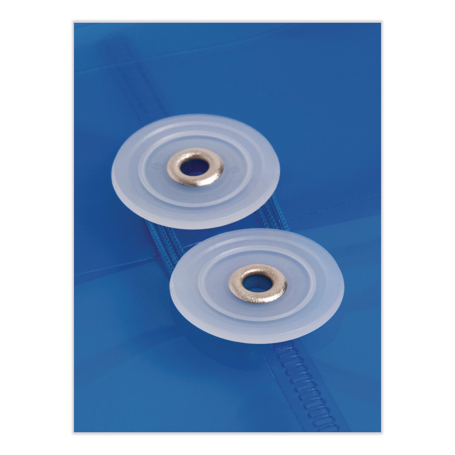 8 1/2" x 11" - 200 Sheets Capacity - 1 1/4" Expansion - Polypropylene - Blue - 5 / Pack