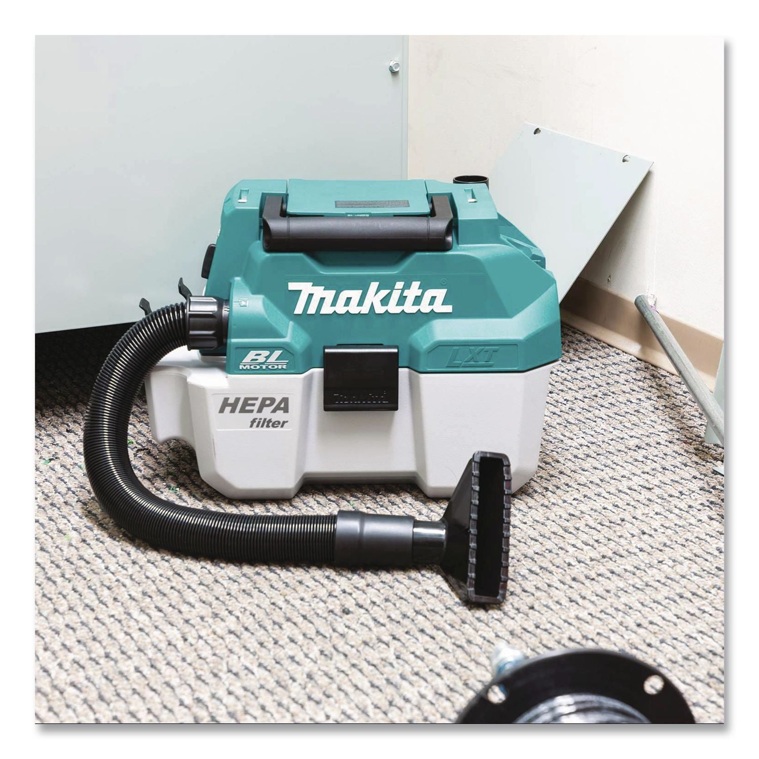 LXT 18 V Li-Ion HEPA Dust Extractor/Vacuum (Tool Only), 2 Gal Tank Capacity, Black/Teal/White