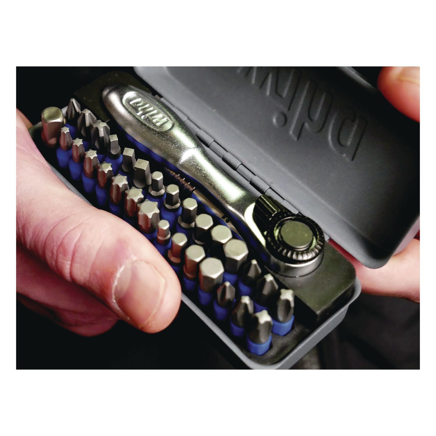 32-Piece Gobox Terminatorblue Impact Bit Set With Mini Ratchet
