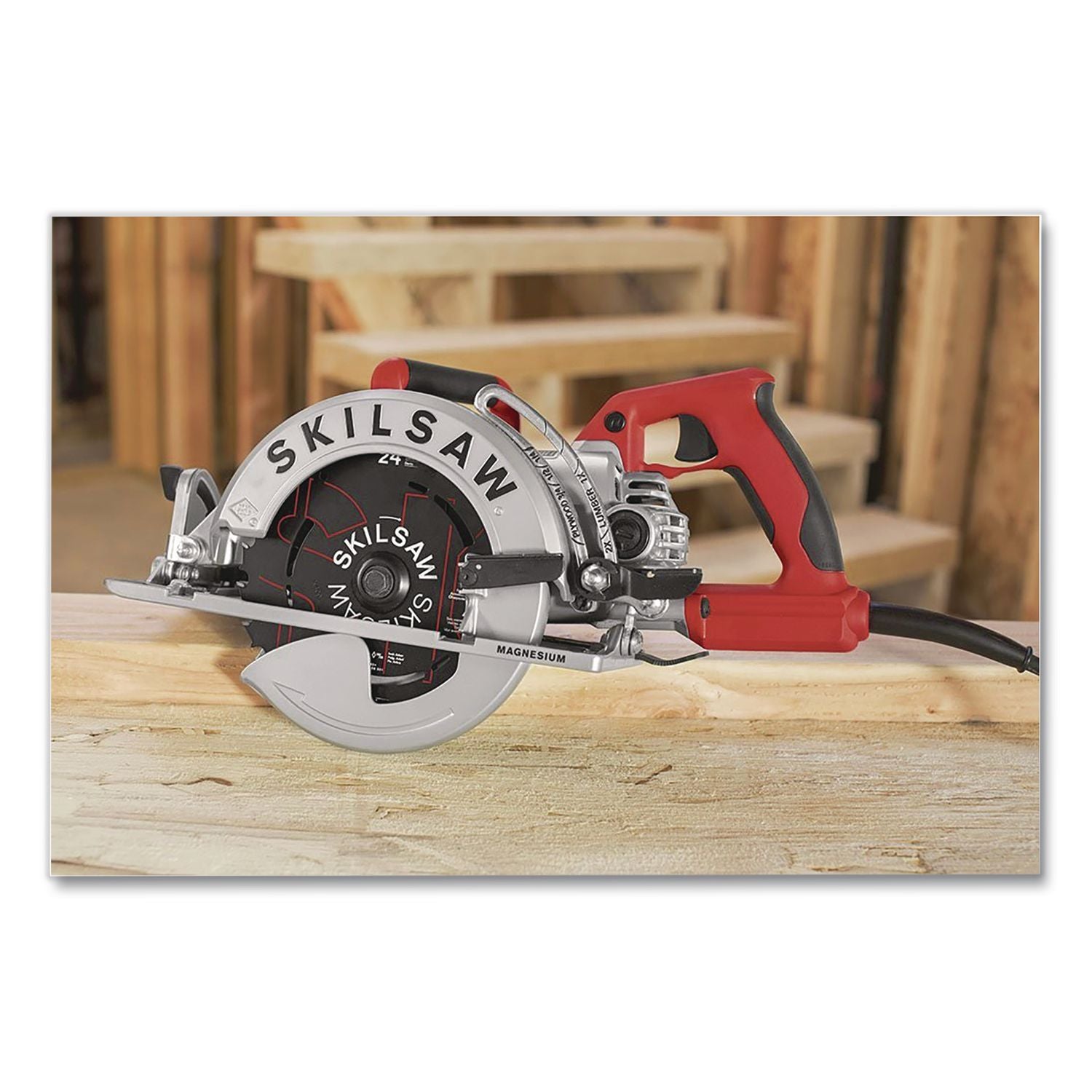 7-1/4" Lightweight Magnesium Worm Drive Circular Saw With Carbide Blade, 2, 800 SPM, 0 To +53 Degree Bevel Range, 24 T Blade