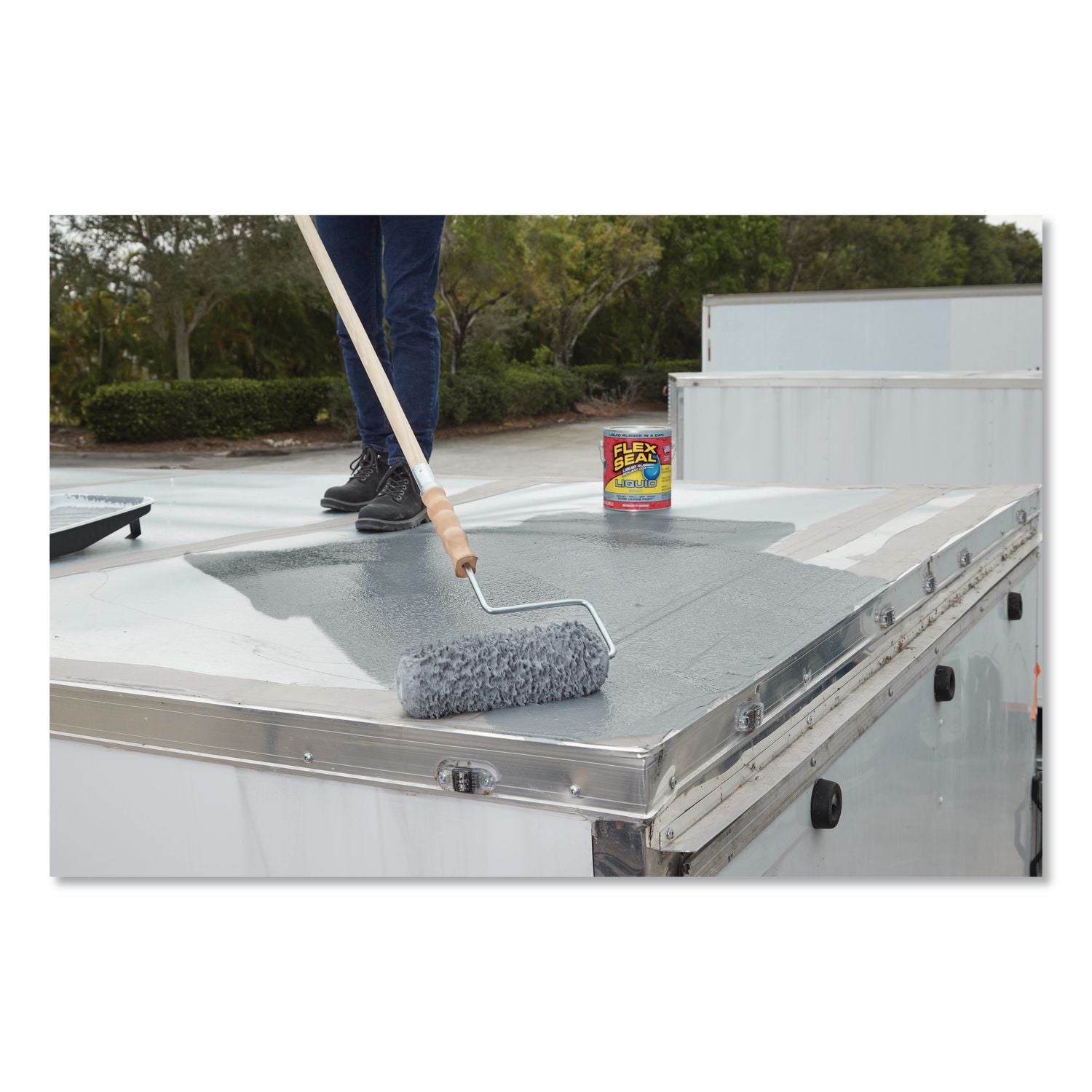 Flex Seal Liquid Rubber Sealant Coating Liquid, 1 Gal Can, Dries Gray, 2/Carton