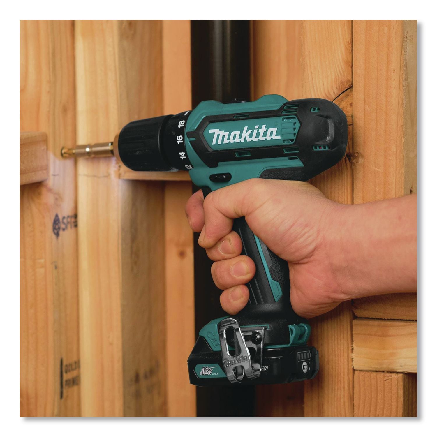 12V MAX CXT Lithium-Ion 3/8" Cordless Drill Driver Kit With Two Batteries (2 Ah), (Reconditioned)