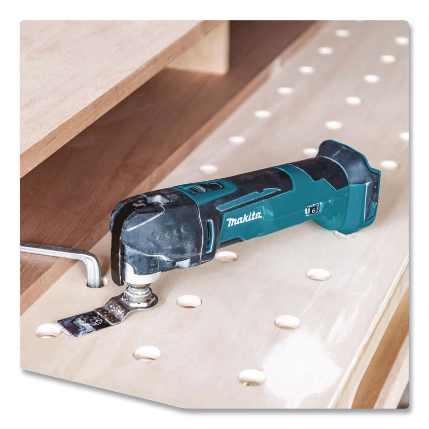LXT 18V Cordless Lithium-Ion Multi-Tool (Bare Tool), Variable Speed, 6, 000 To 20, 000 OPM, With Plunge Cut Blade, 2 Adapters
