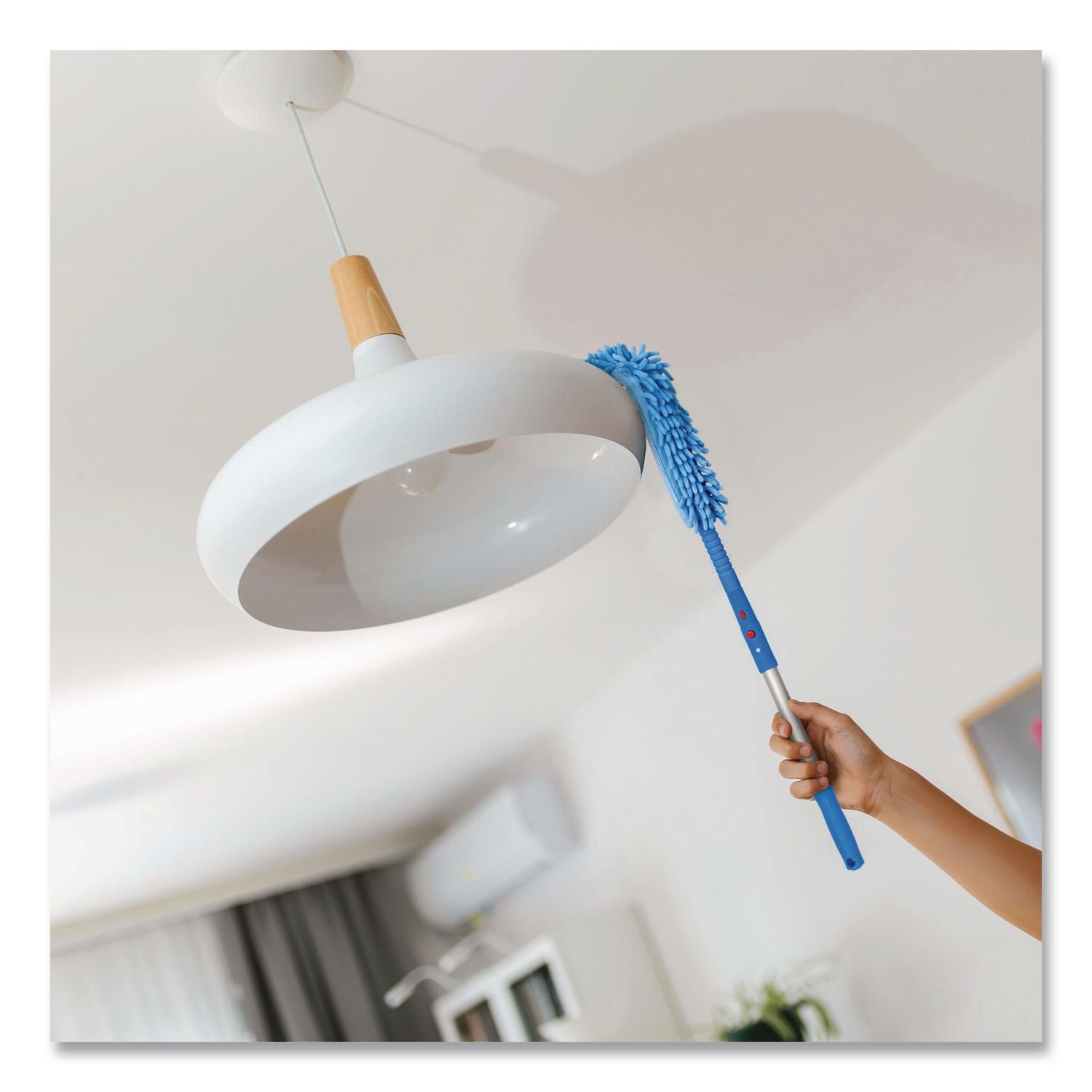 Flexible Wand Duster With Microfiber And Chenille Sleeve And 20" Pole