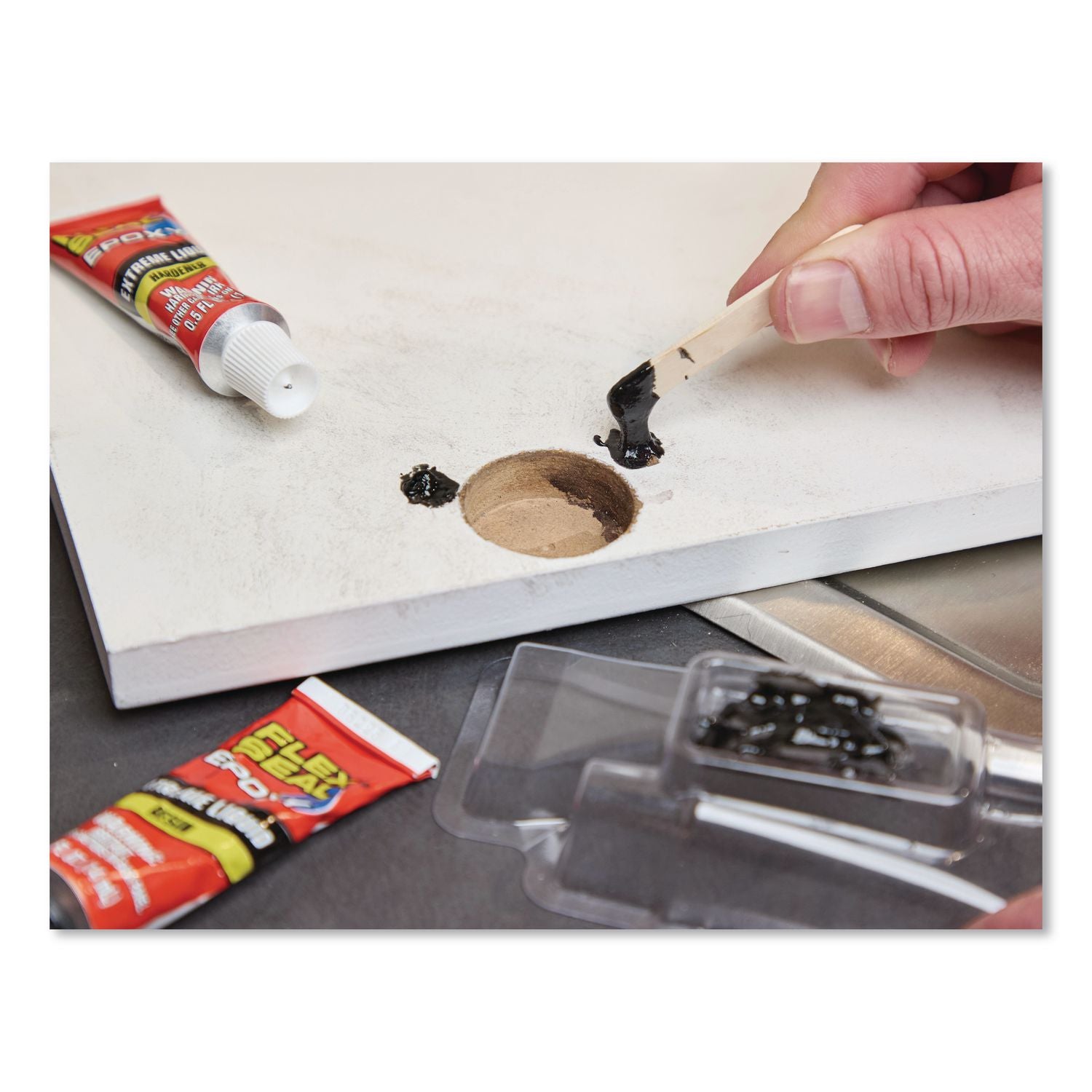 Flex Epoxy Extreme Liquid, Two Tube Set, 1 Oz, Dries Black, 8/Carton