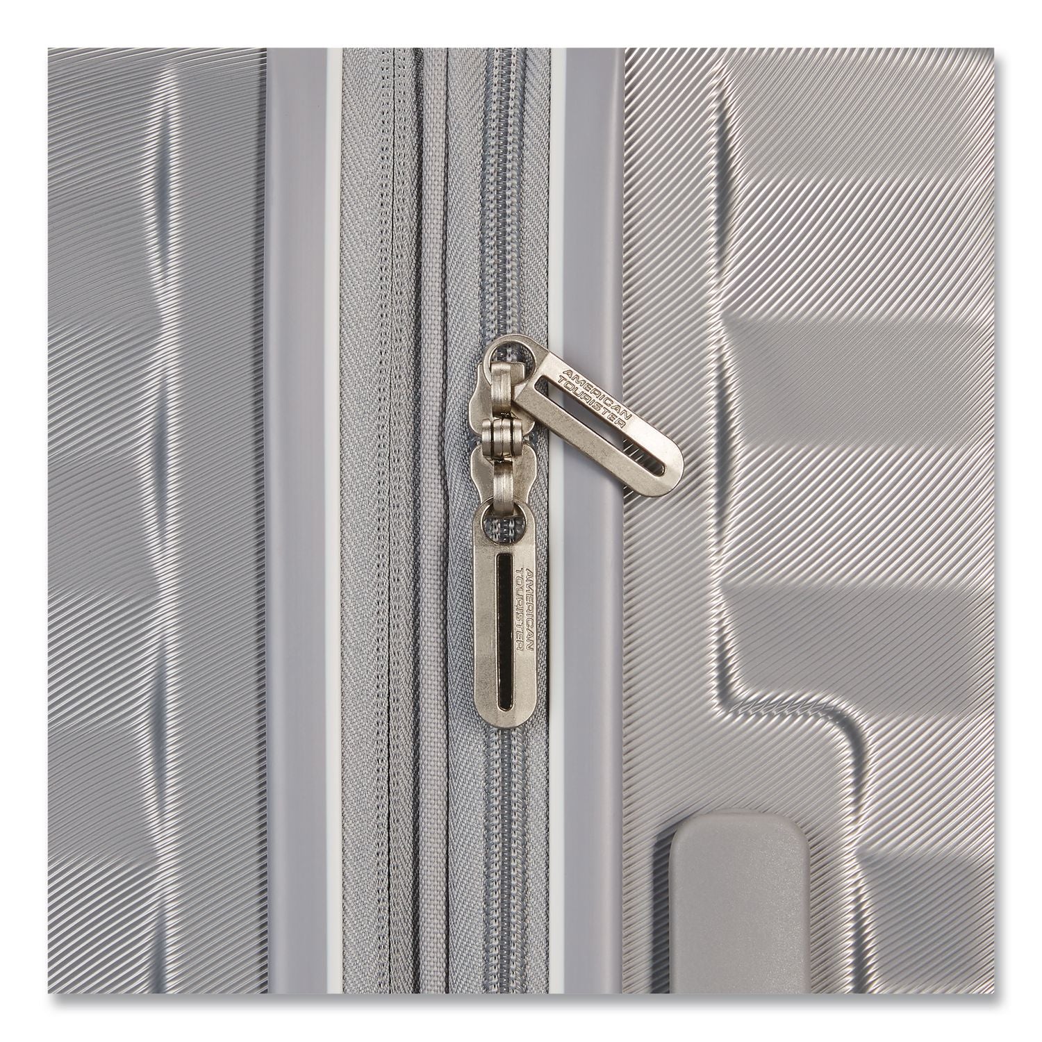 Color Vault Hardside Spinner Suitcase Set, 11 X 11 X 24, Silver