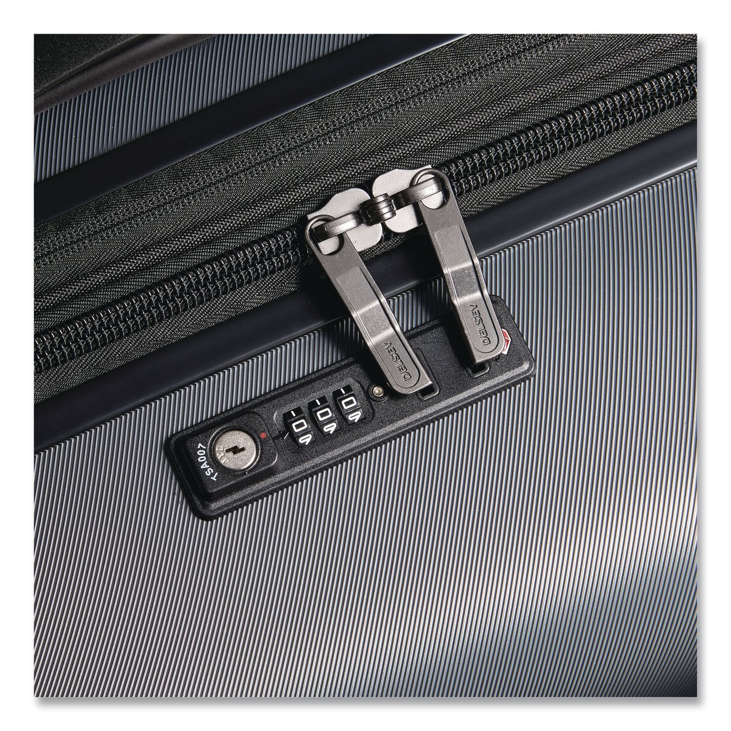 Cruise 3.0 28" Hardside Suitcase, 19.75 X 13 X 31.5, Graphite