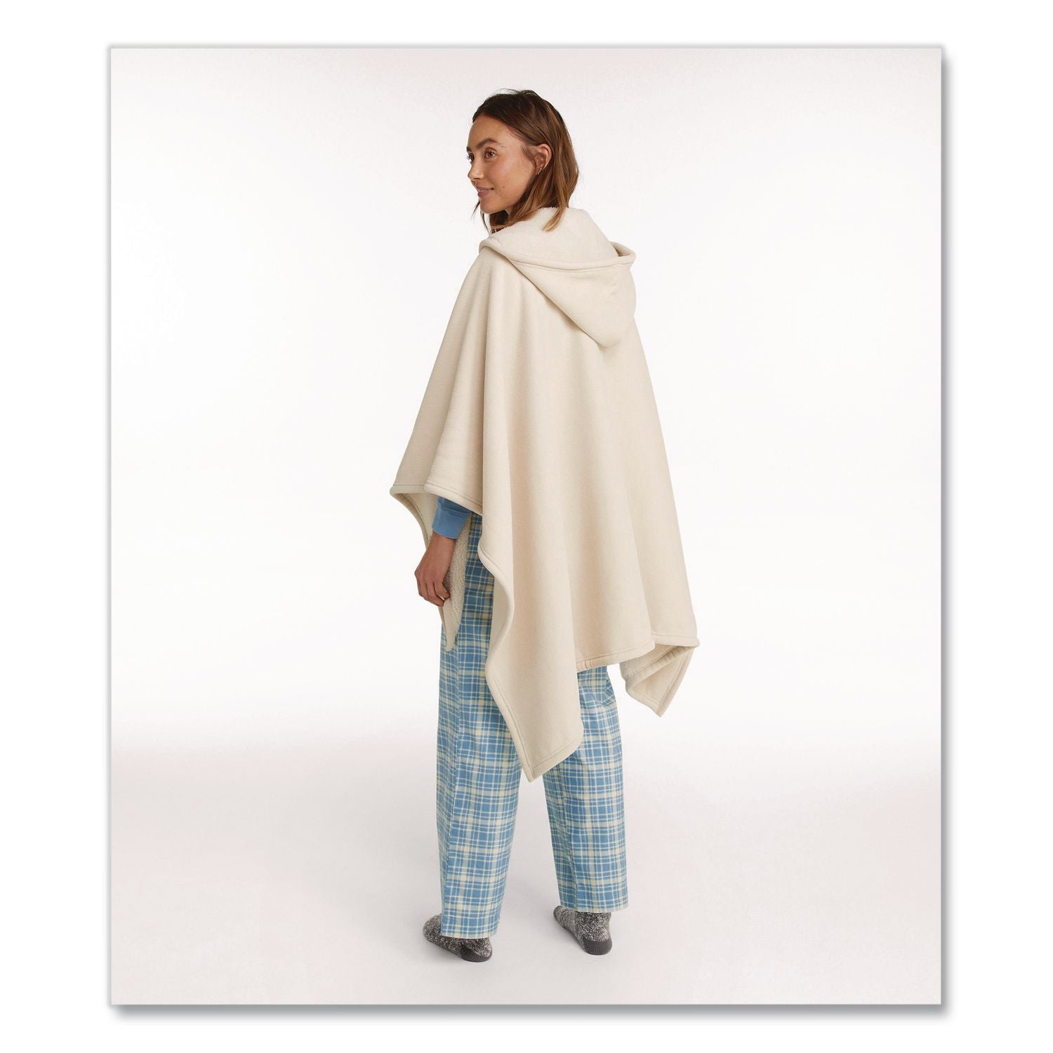 Cozy Chenille Wearable Throw, 58 X 60, Cream