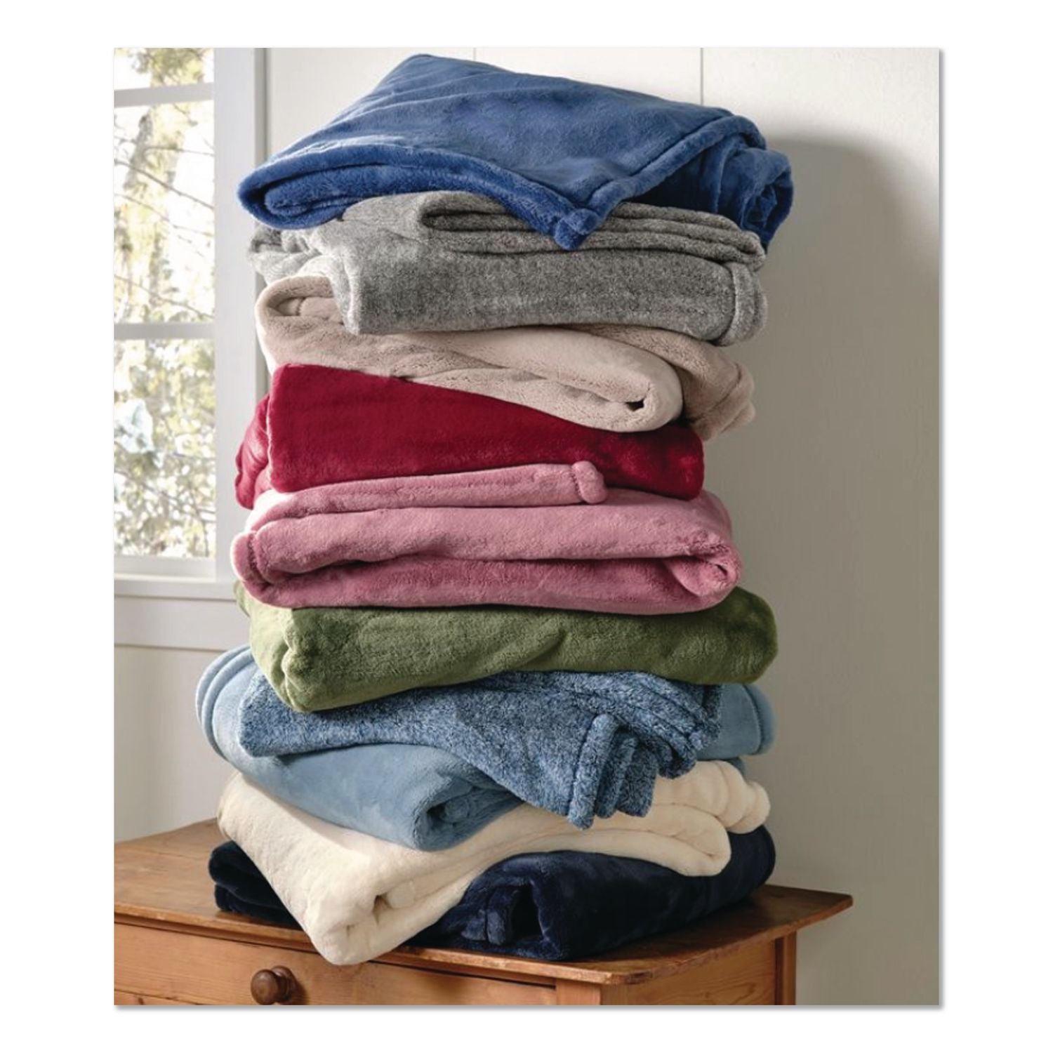 Wicked Plush Throw, 50 X 60, Woodsmoke