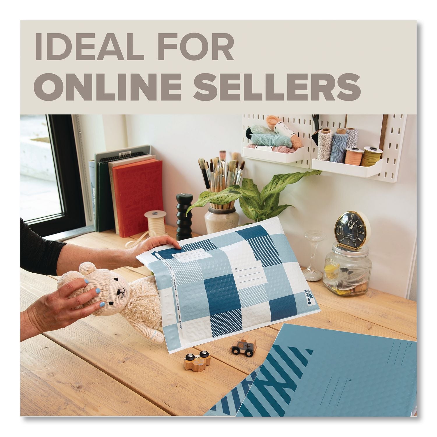 Designer Self-Sealing Bubble Mailer, #5, Self-Adhesive Closure, 10.5 X 15, Blue, 4/Pack