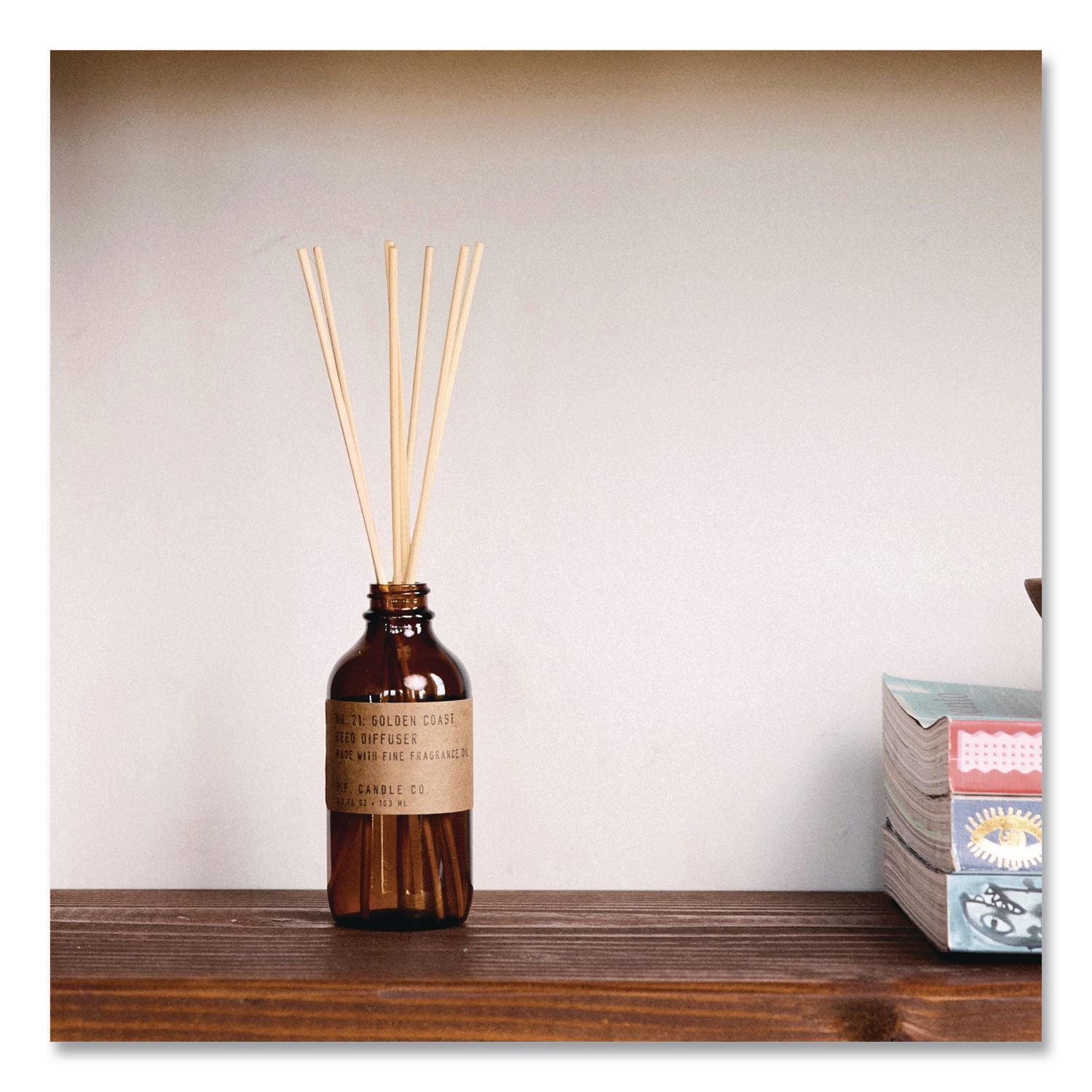 Reed Diffuser, Golden Coast, 3.5 Oz, 4.25" Bottle, 9" Reeds, Amber