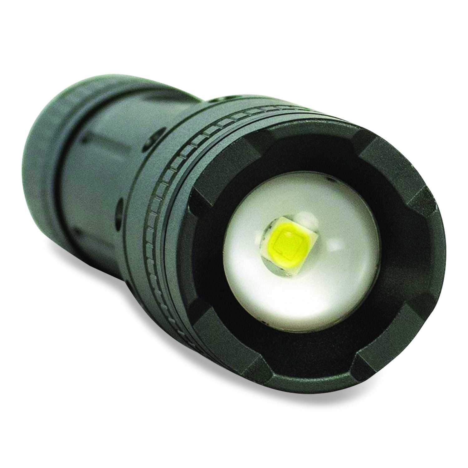 Diehard Twist Focus Aluminum 800 Lumen Flashlight, 3 AAA (Batteries (Included), Gray