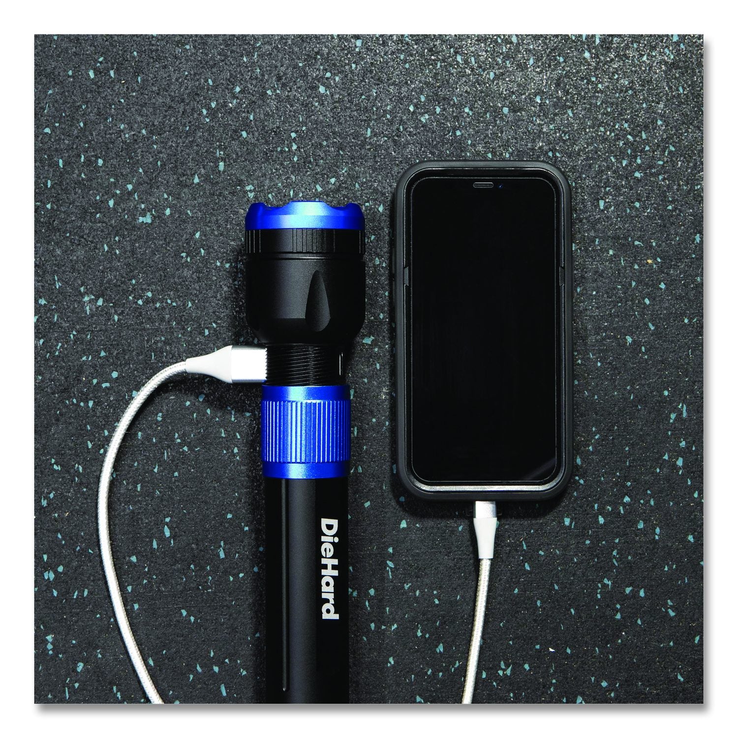 Diehard USB-C Rechargeable Aluminum Flashlight And Power Bank, Black