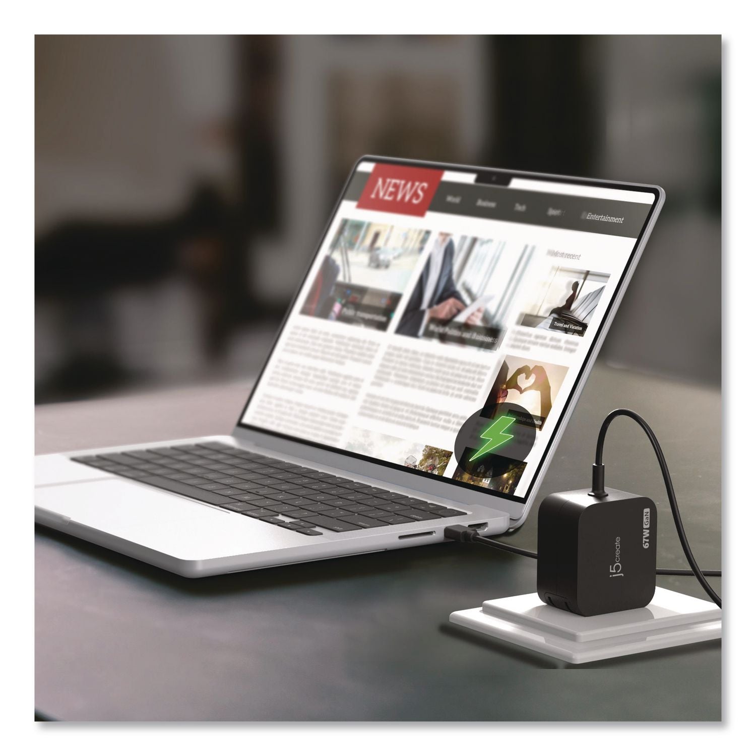 Gan 67 W USB-C Mini Charger With 4.5 Mm Converter, Black
