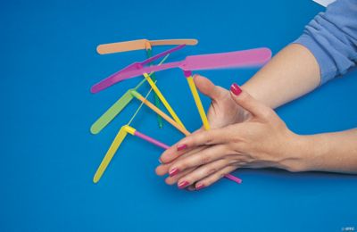 Plastic Flying Dragonfly - 12 Pieces
