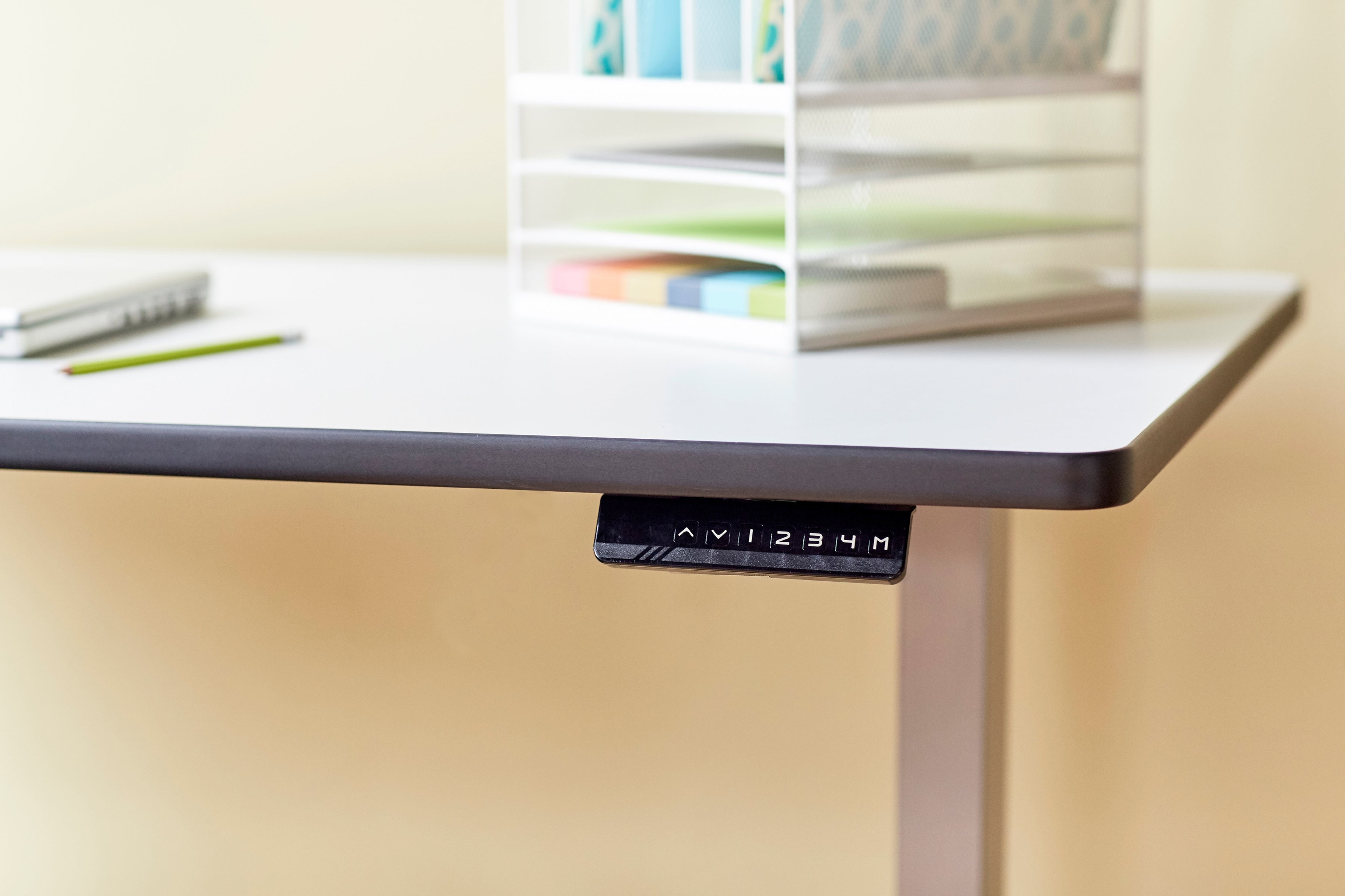 Onyx Desk 2 Horiz 6 Vertical
