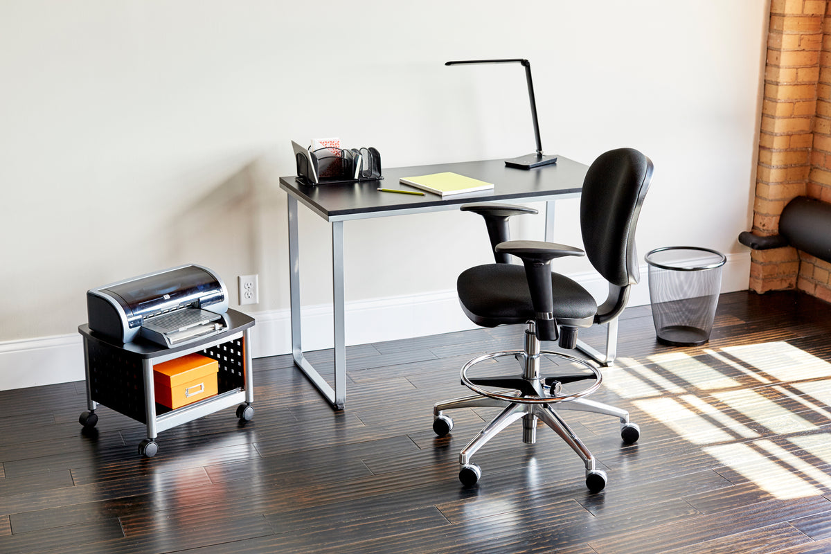 Stand Scoot Under Desk Prt Blk