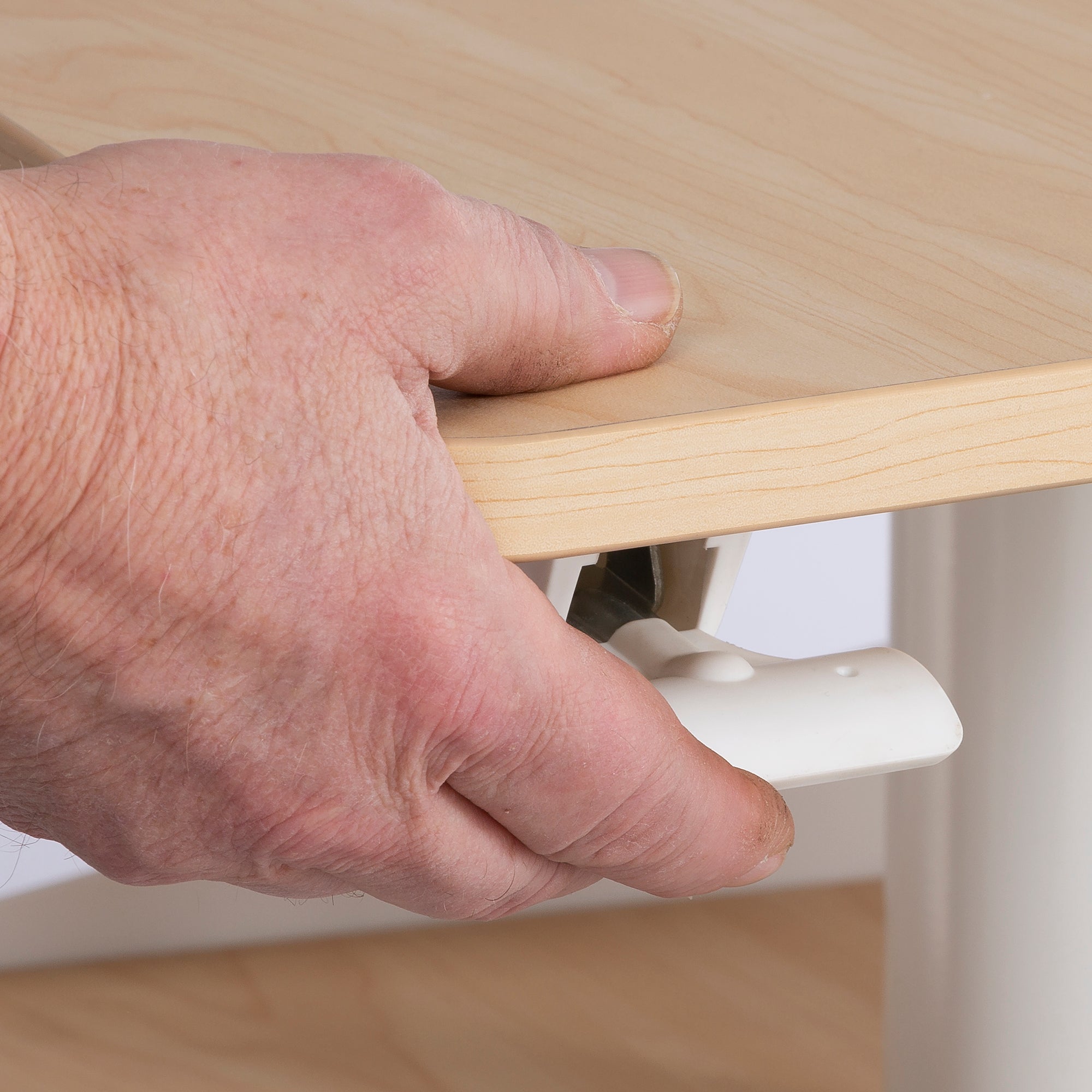 Vum Pneumatic Standing Desk Na