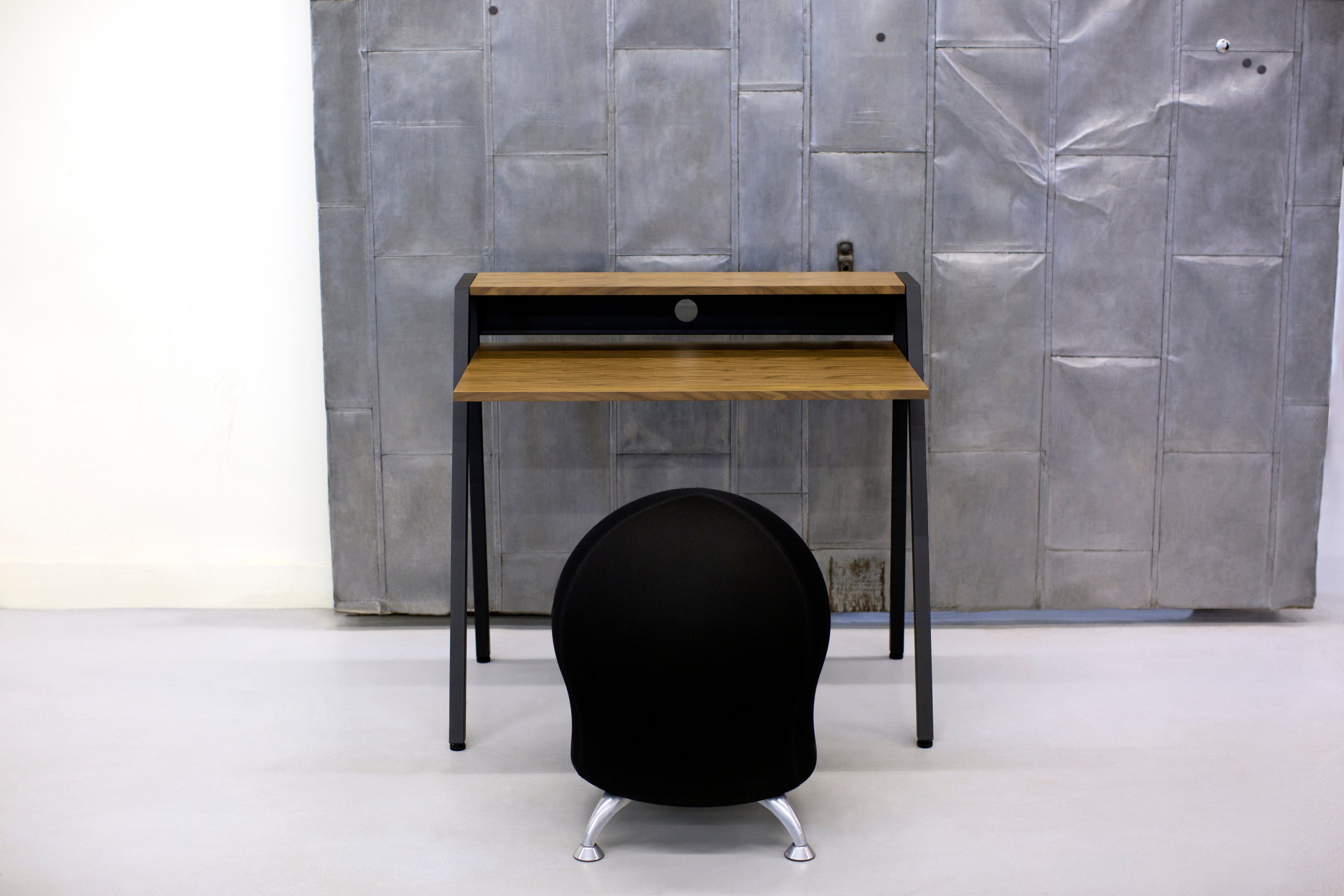 Writing Desk Metal Leg