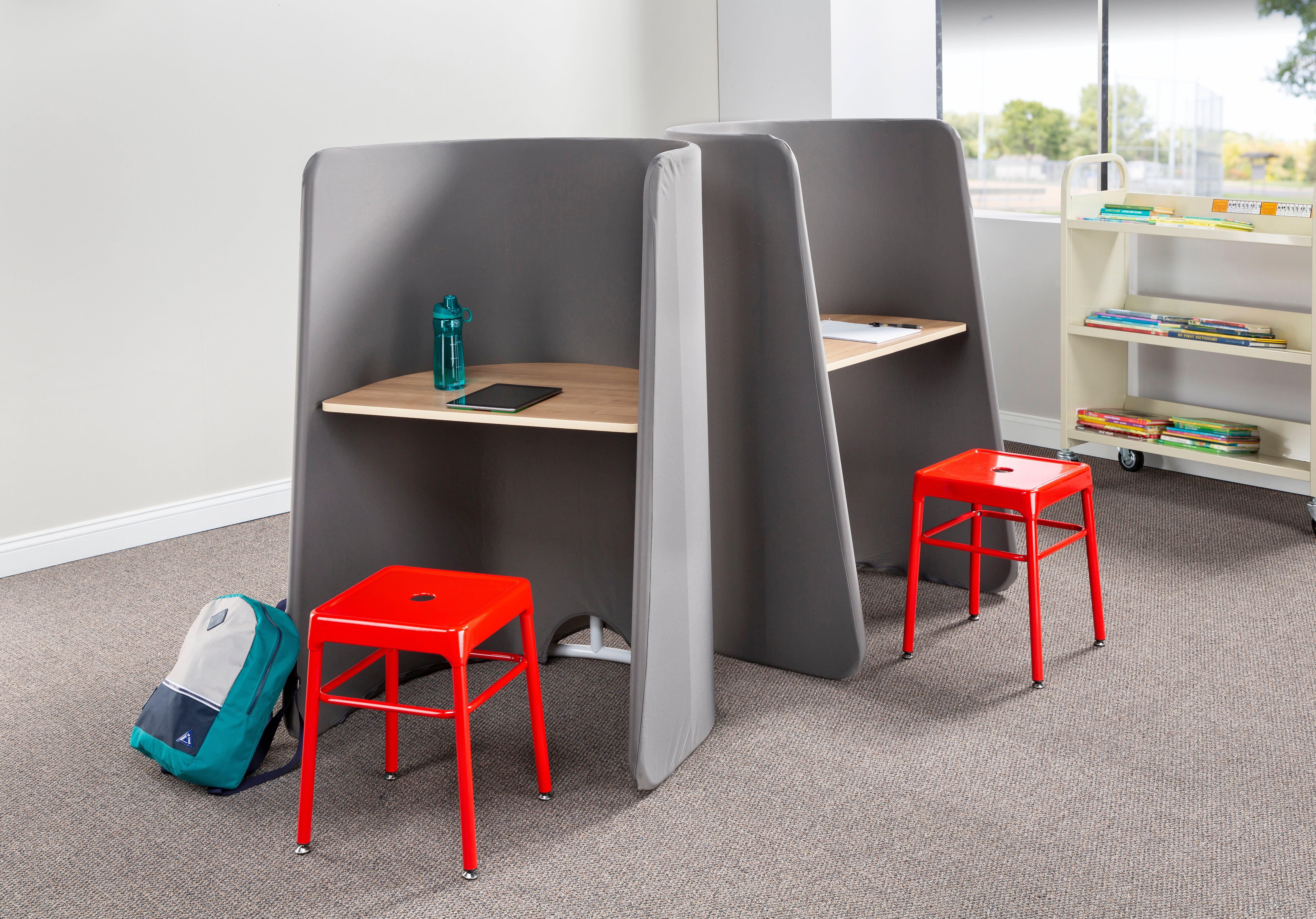 Lrg Roam Workstation Dk Gr