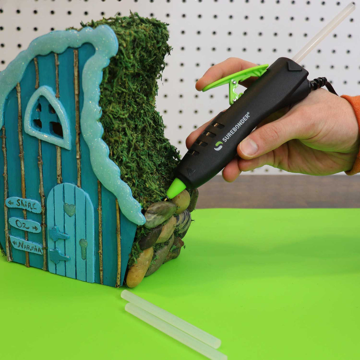 MINI HIGH TEMP DETAIL GLUE PEN