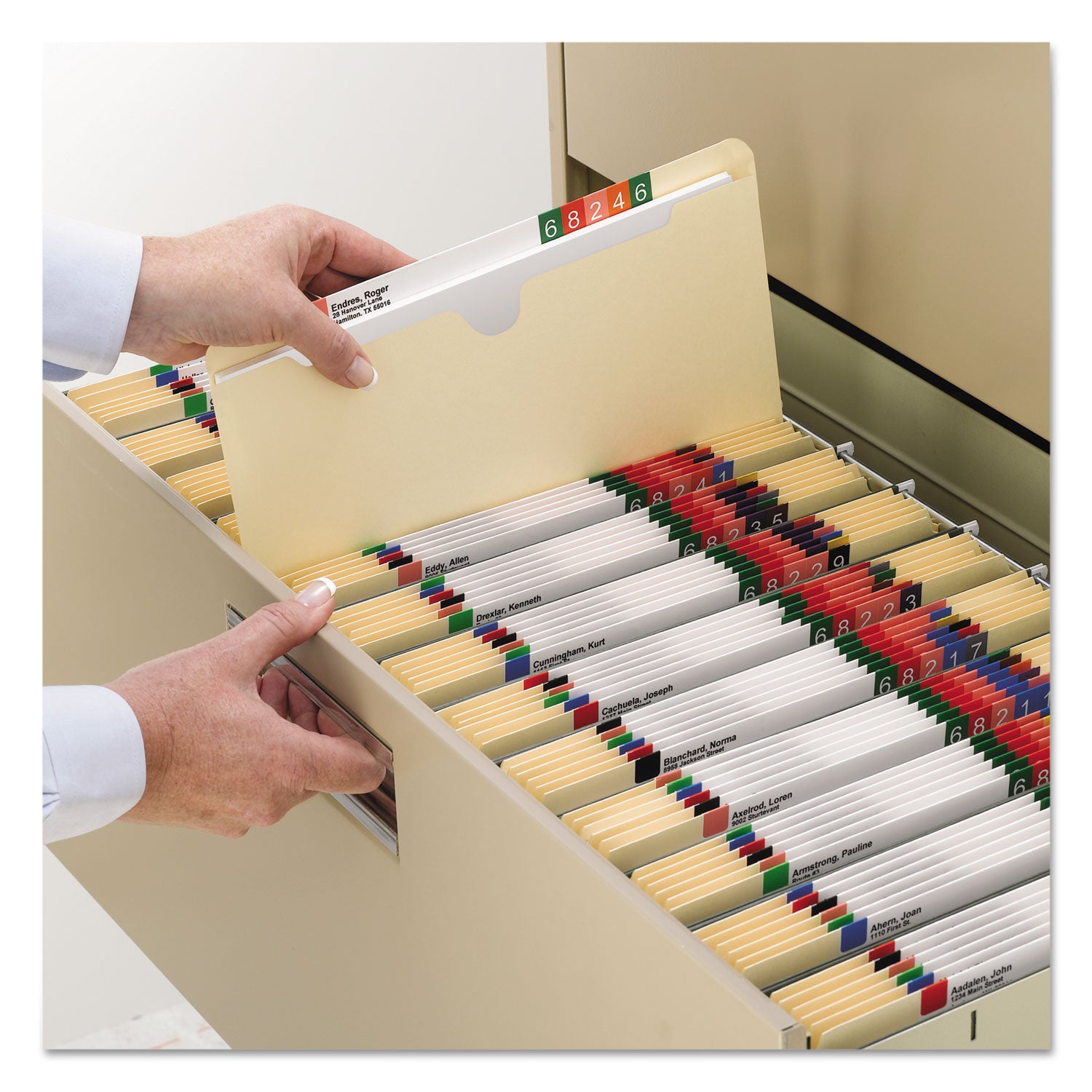 Smead Straight Tab Cut Letter Recycled File Jacket - 8 1/2" x 11" - 1" Expansion - 11 pt. - 2 Plys - Manila - Reinforced, Slip Resistant - 10% Recycled - 50 / Box