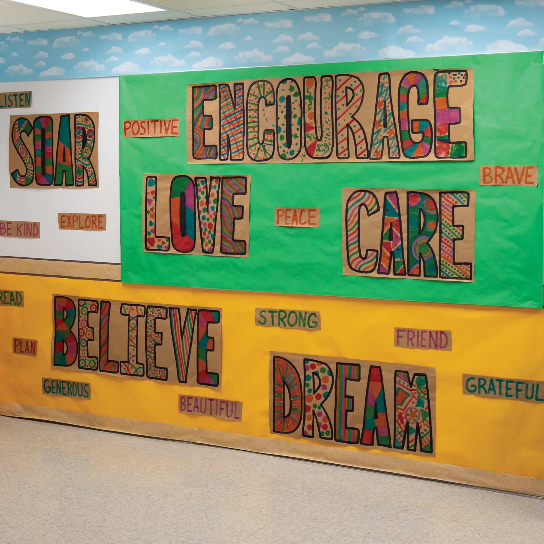 Bulletin Board Art Paper, Apple Green, 48" x 12', 4 Rolls