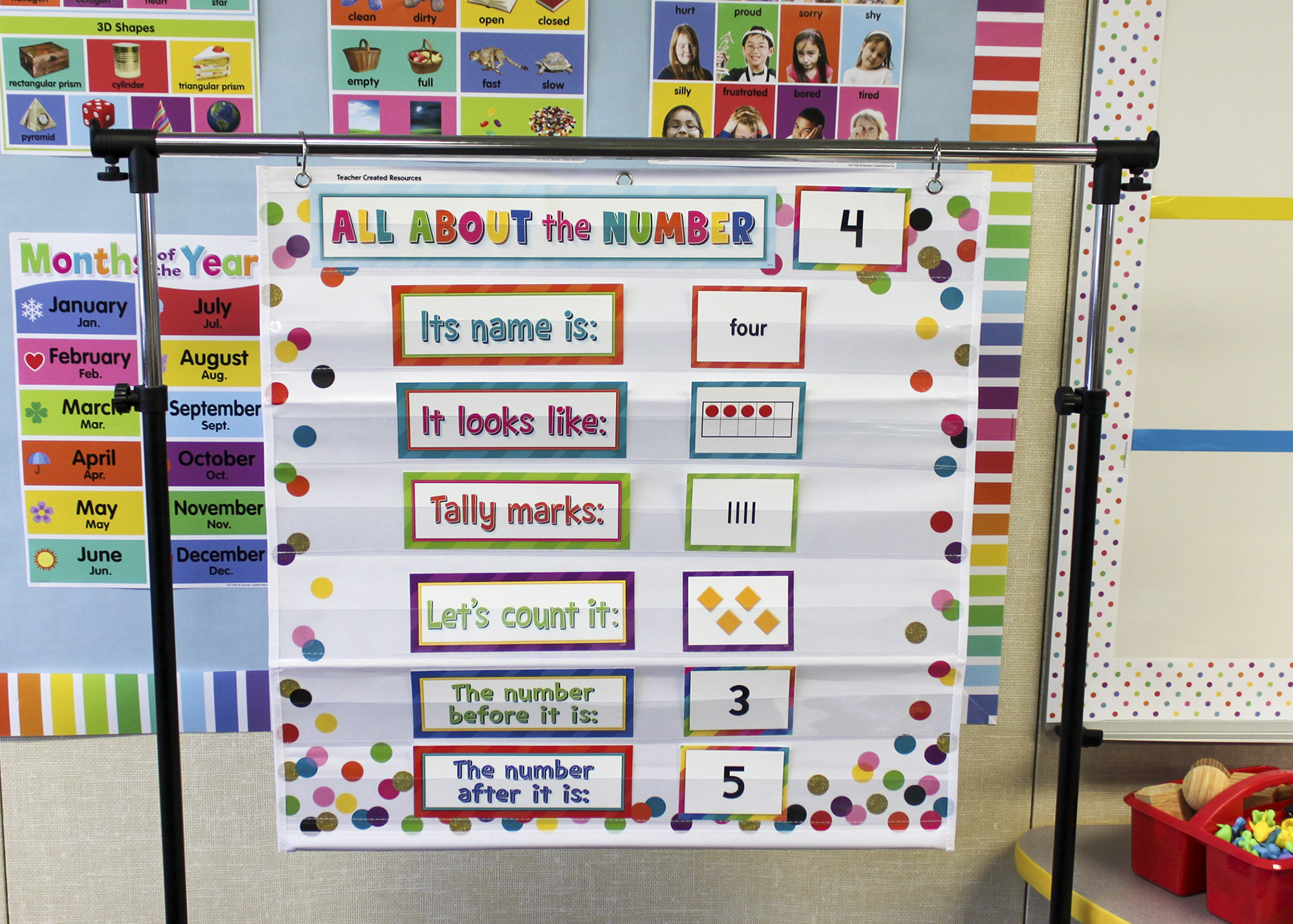 Confetti 7 Pocket Chart (28" x 28")
