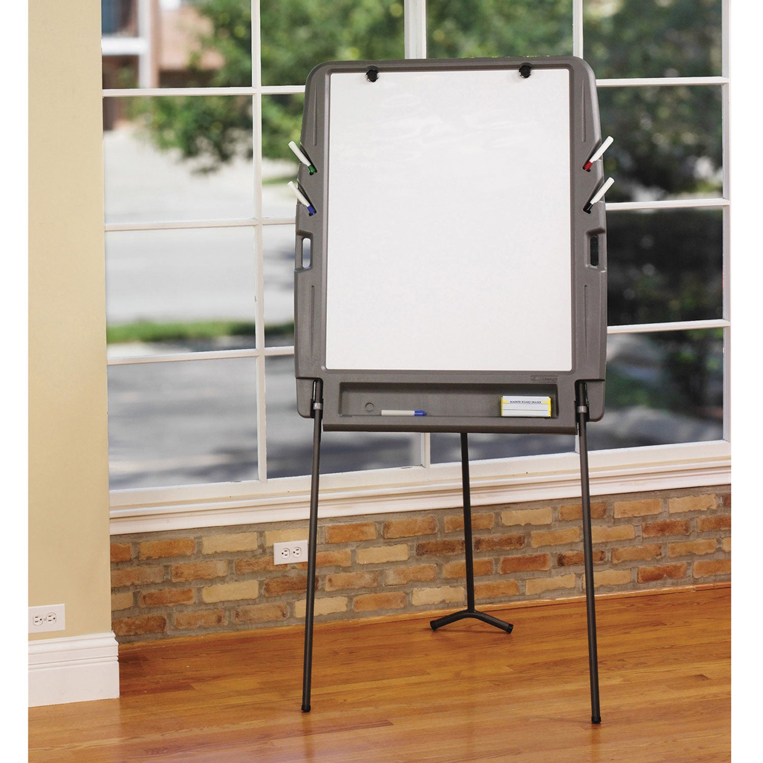 Ingenuity™ Portable Flipchart Easel, Dry Erase Surface, Charcoal